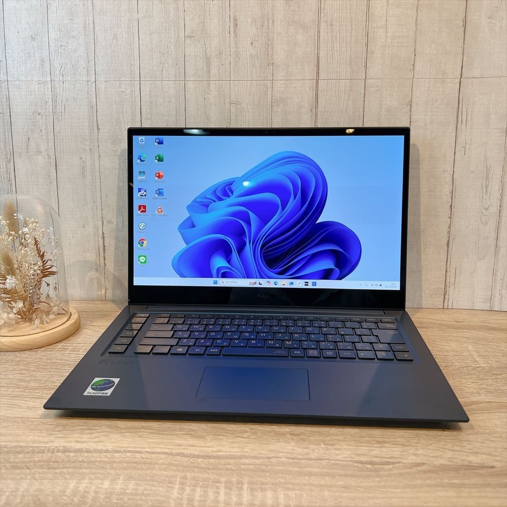 NEC LAVIE VEGA OLED 4K i7-9750H 512GB SSD 15.6″ Laptop Win11