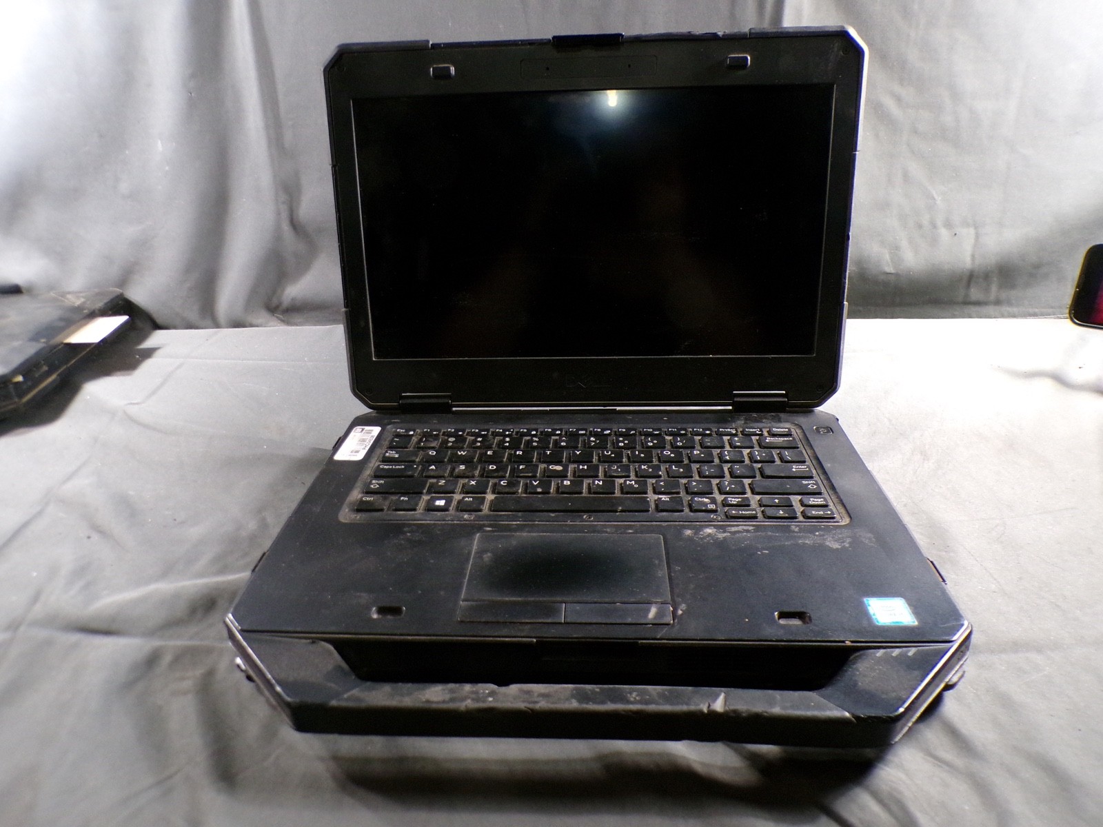 DELL LATITUDE 5414 INTEL CORE i5-6300U 2.40GHZ 8GB RAM