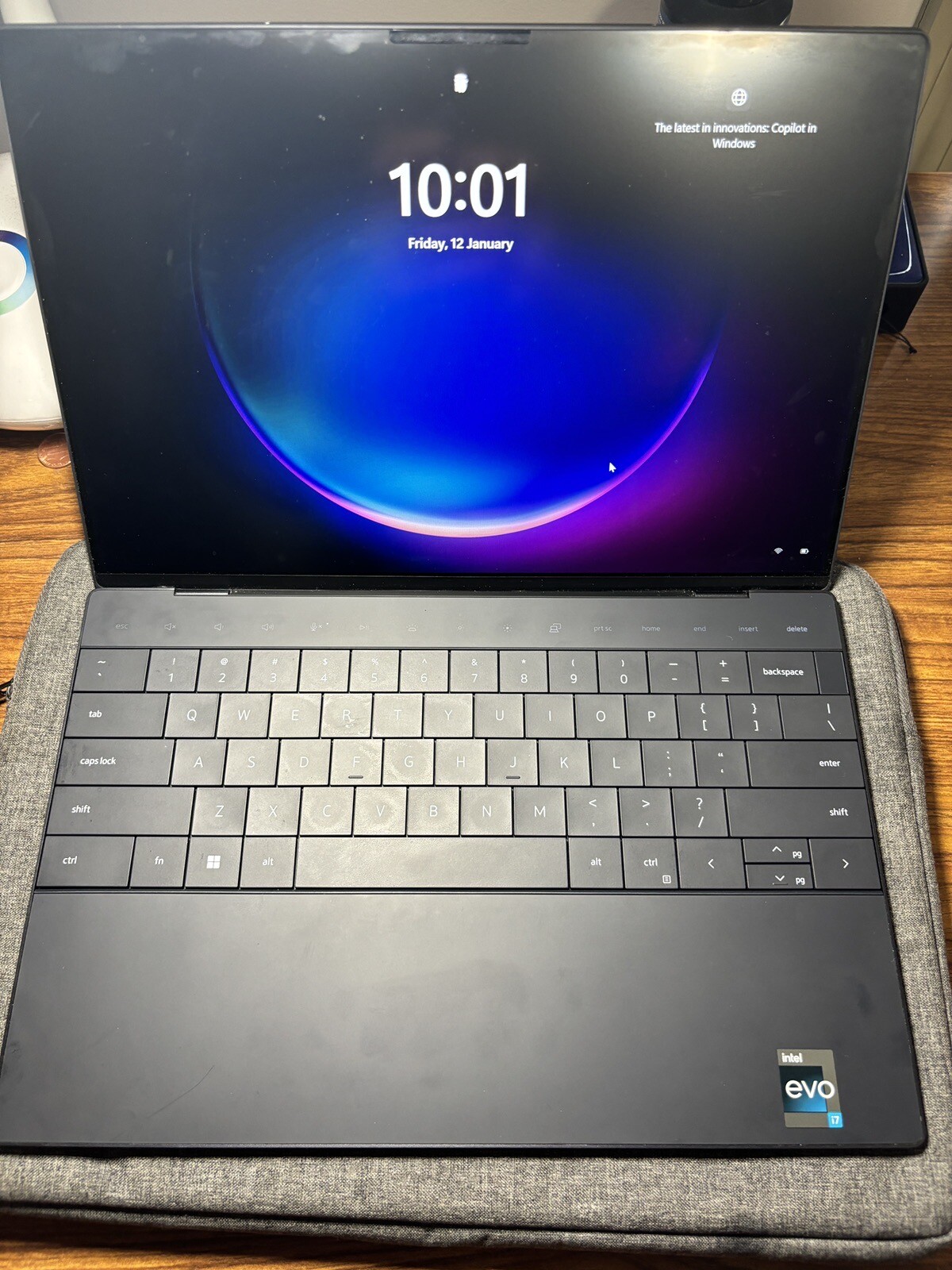 Dell XPS 13 9320 13.4″ (512 GB SSD, i7-1260P, 4.70GHz, 16GB RAM) Laptop – Silver