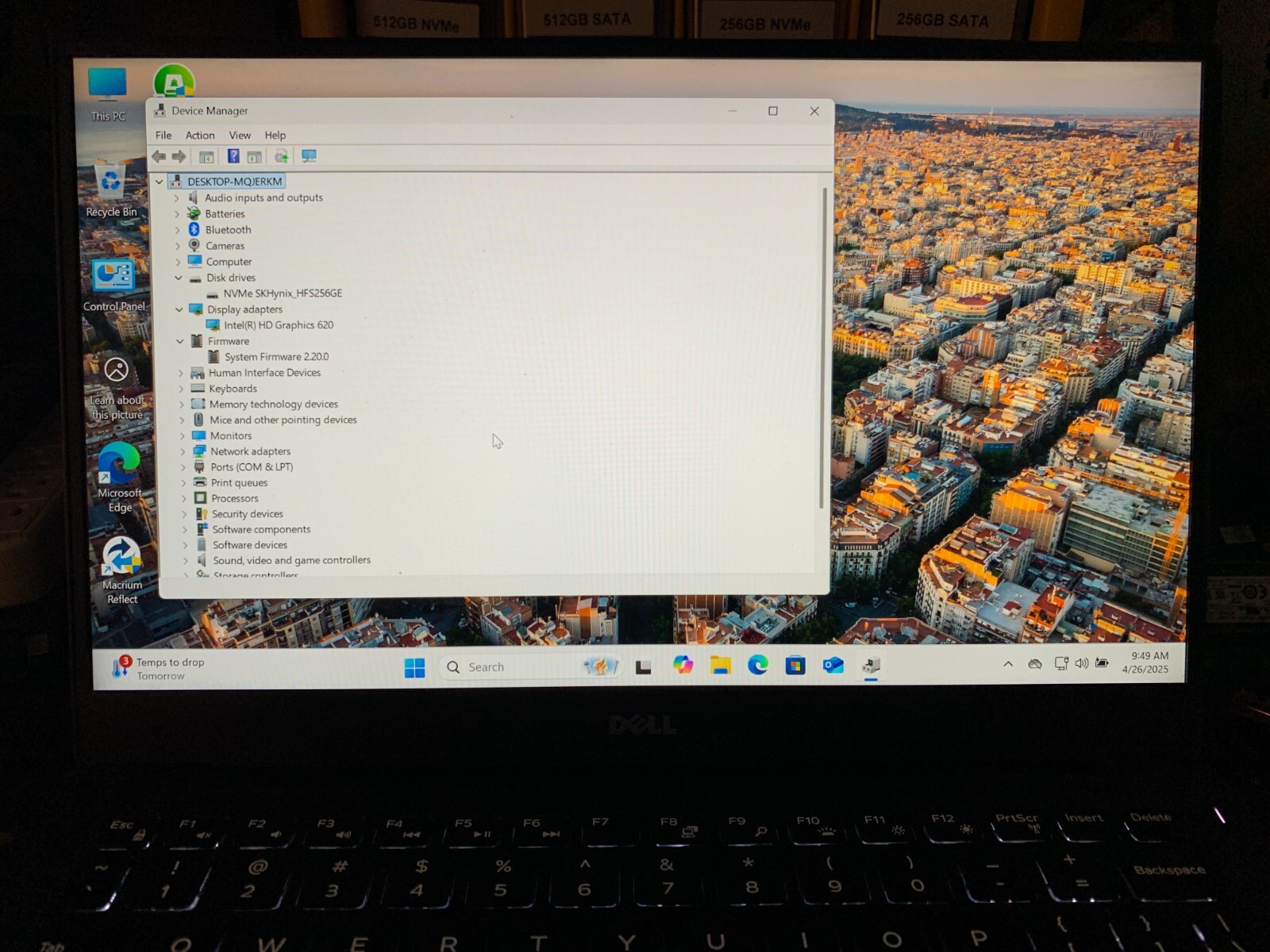 Dell XPS 9360, i5 7300u, 8 GB – 256 GB M2 NVMe SSD Windows 11 Pro # D82R5H2