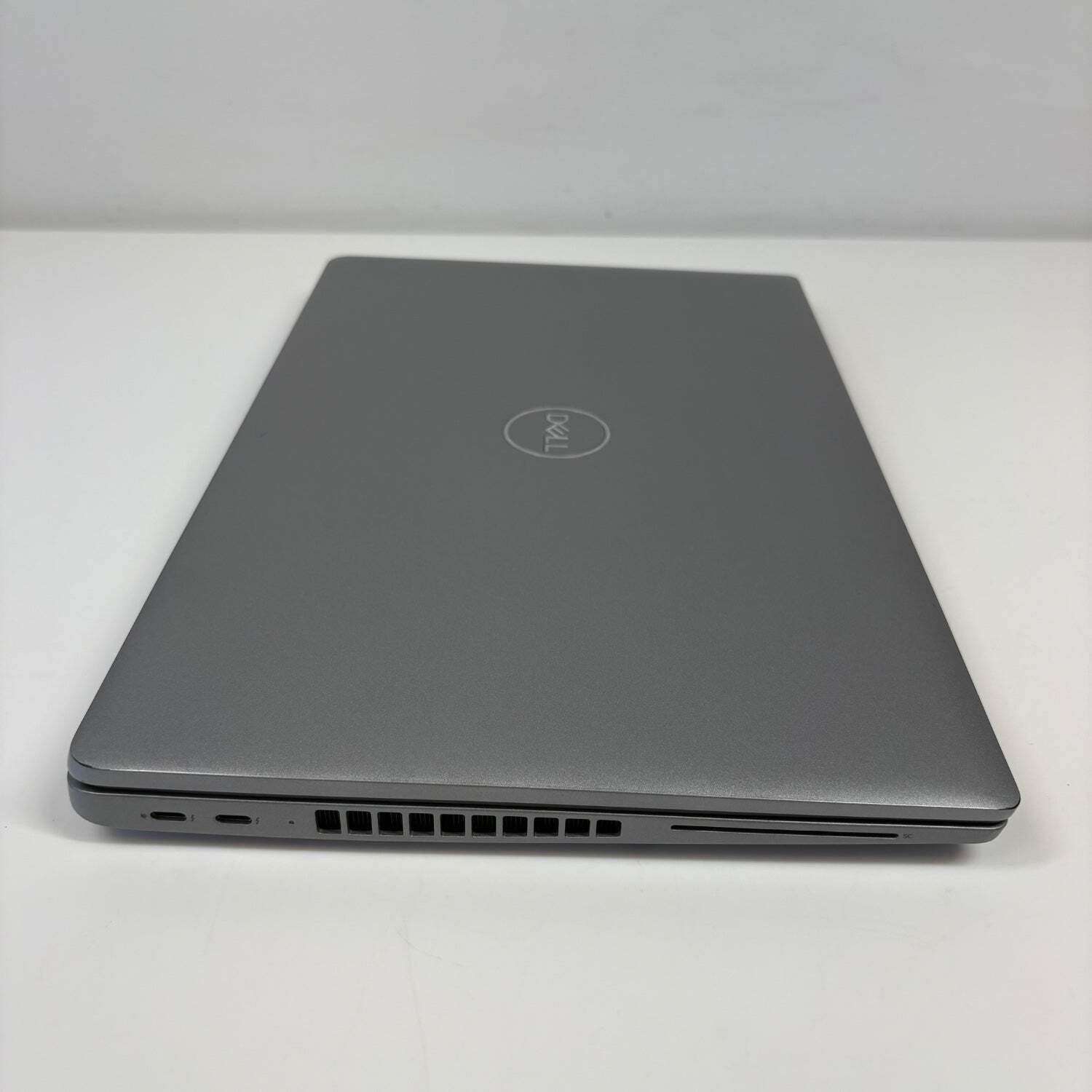 Dell Latitude 5540 15.6″ i7-1365U 1.8GHz 16GB RAM 512GB SSD