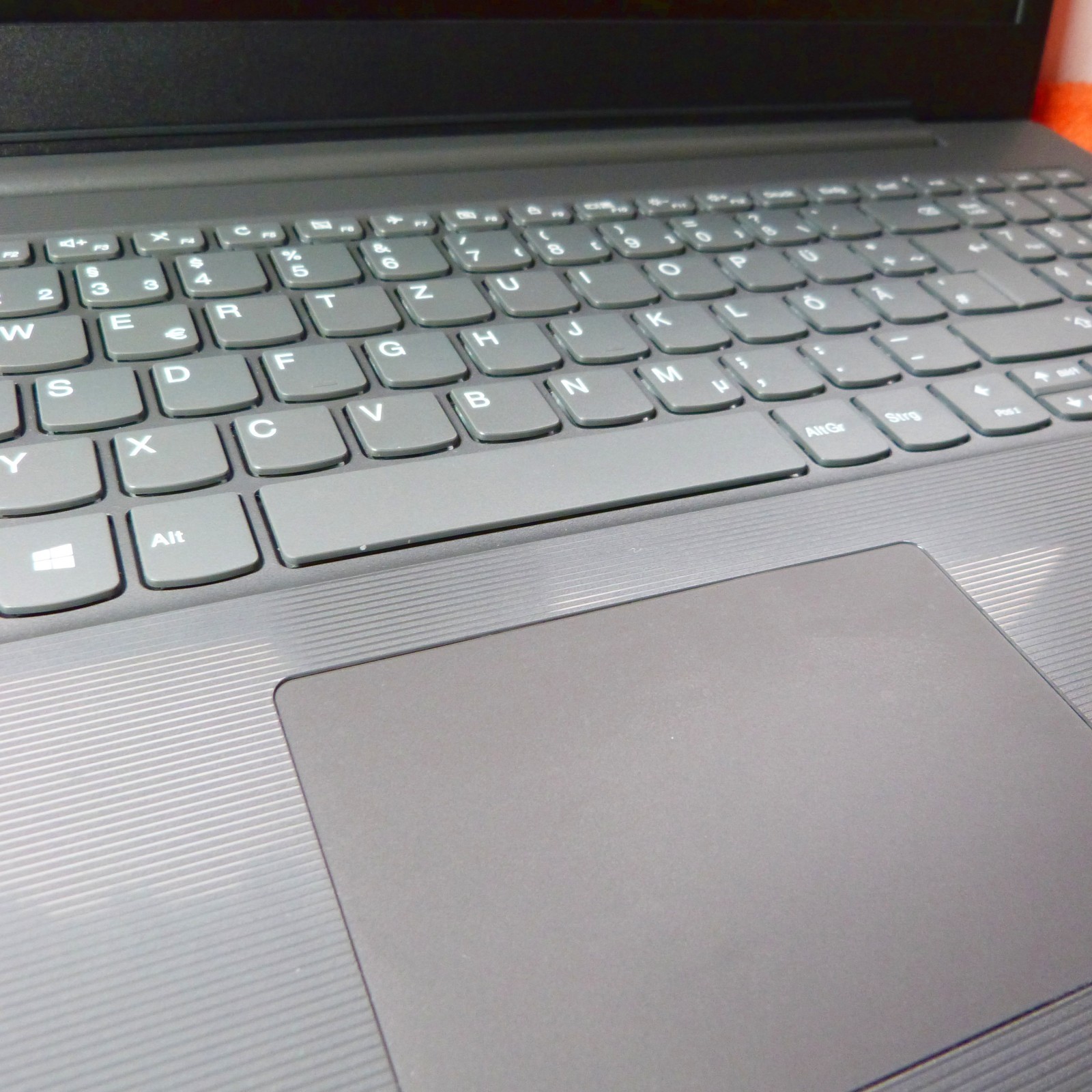 Lenovo V130 15 inch Ultrabook 180 degrees l 500GB SSD I Windows 11 l 20GB…