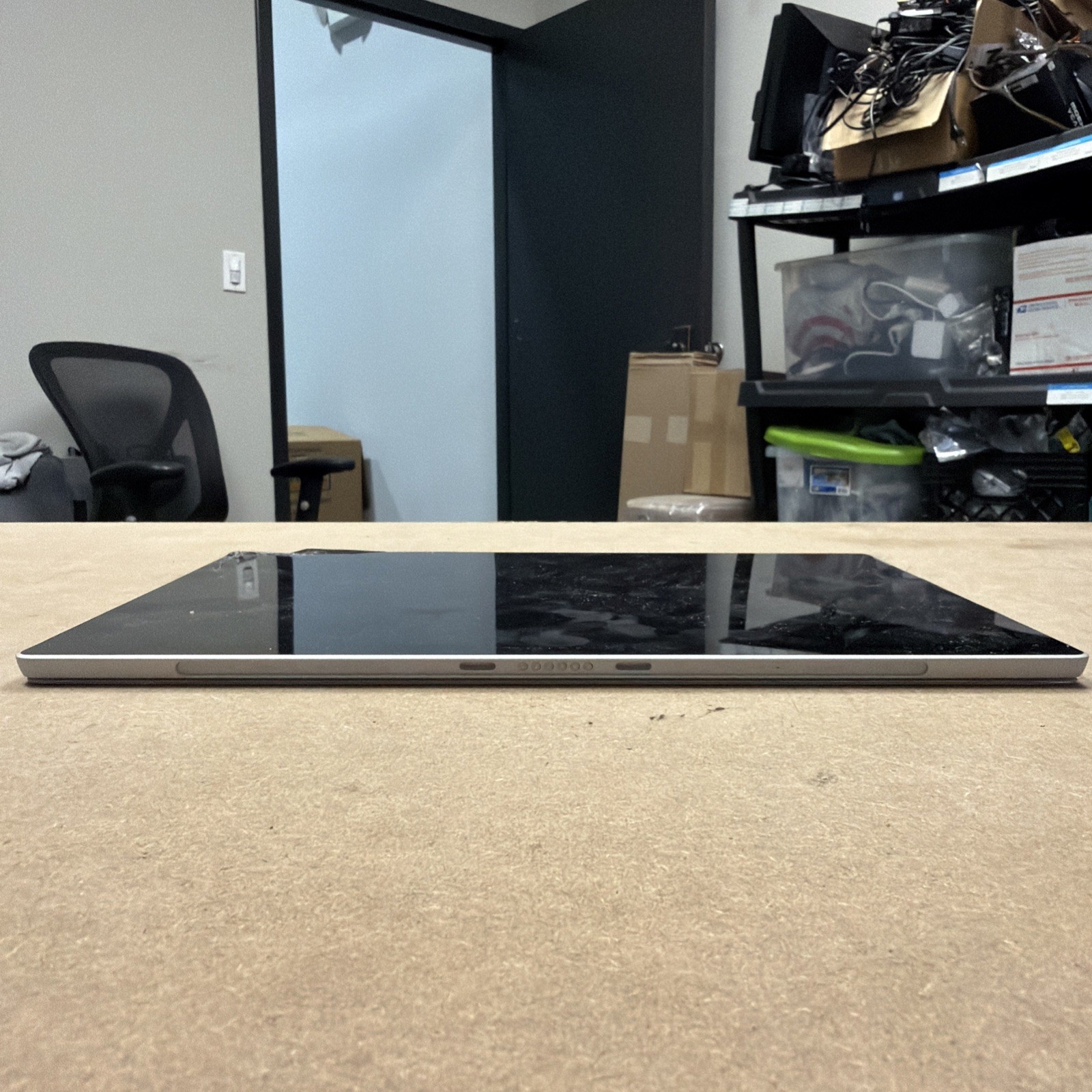 *CRACKED Microsoft Surface Pro 7 Plus 1960 Intel i5-1135G7 8 GB RAM 128GB SSD