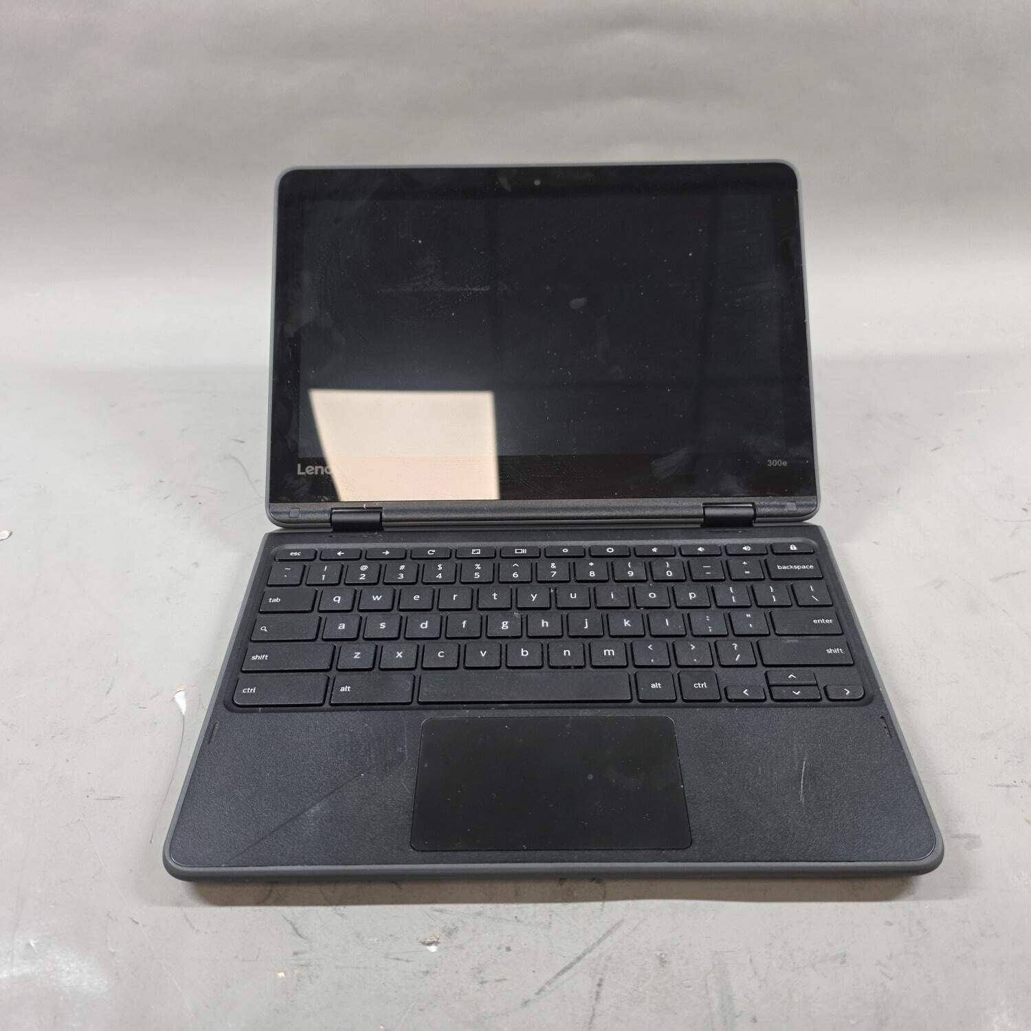 Lenovo 300e Chromebook 81H0 11.6″ Mediatek 8173 1.7GHz 4GB RAM 32GB SSD