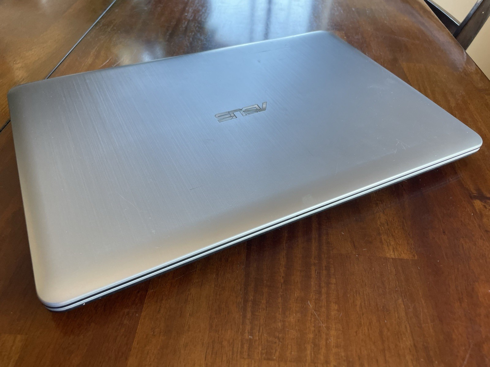 Asus X540SA – RBPDN09 15.6″ Laptop Pentium N3710 1.6GHz 4GB RAM NO HDD NO OS