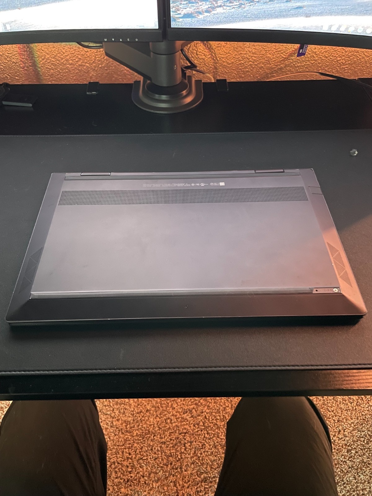 HP ENVY x360 15.6″ (256GB SSD, AMD Ryzen 5, 4.30 GHz, 16GB) Notebook/Laptop -…