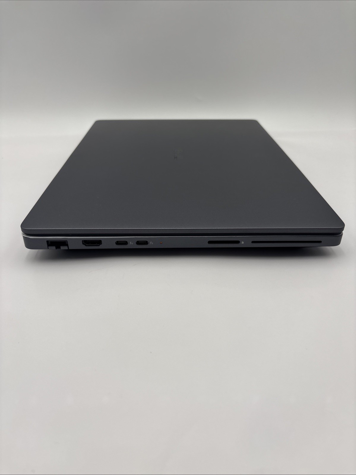 Dell Pro Max 16 MB16250 Core Ultra 9- RTX Pro 3000 Blackwell – 32GB/1TB W11 PRO