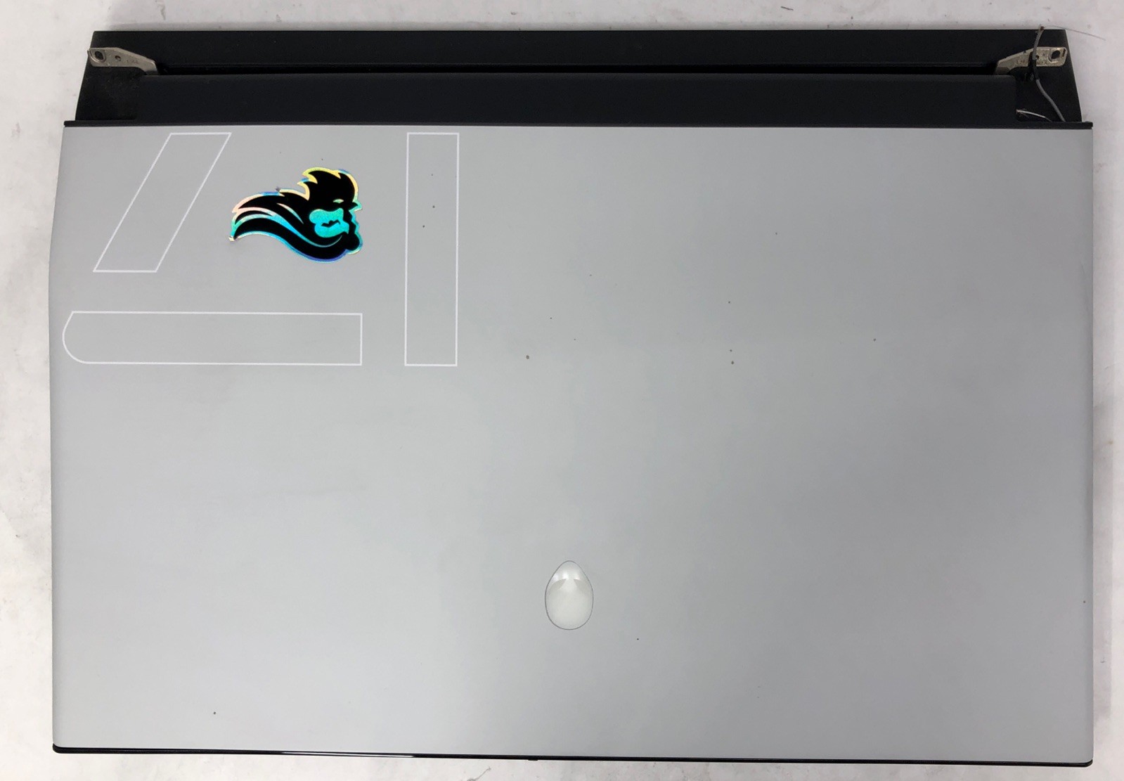 Alienware m15 R3, Intel Core i7-10750H, RTX 2070, 16GB RAM, NO SSD/OS, FOR PARTS