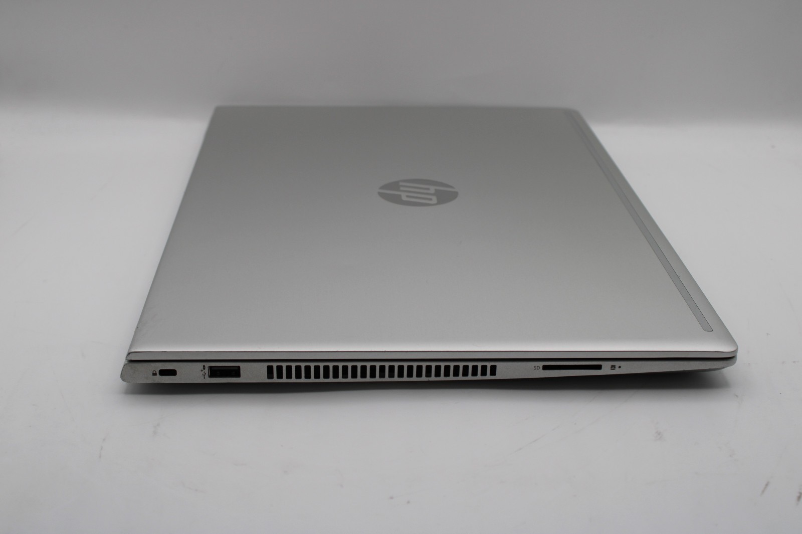 HP ProBook 450 G6 i7-8565U @ 1.8 GHz 8GB RAM 512GB SSD MX130 W11H
