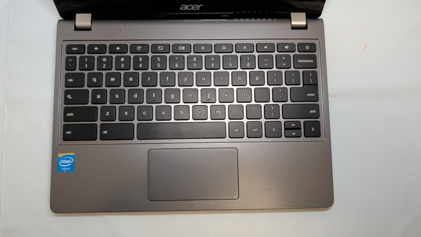 Acer C740 11 Inch Chromebook Intel Celeron 3205U 4GB RAM 16GB SSD NO CHARGER