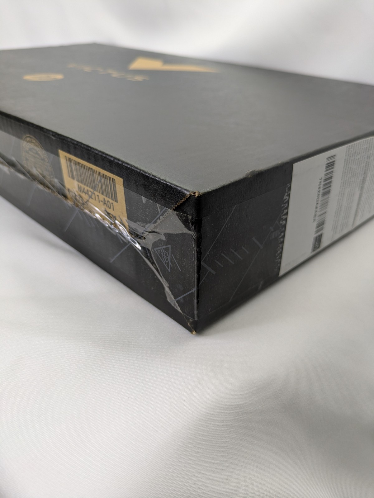 *NEW-IN-BOX* HP Victus Gaming Laptop Intel i7 GeForce RTX 4060 32GB DDR5 1TB SSD
