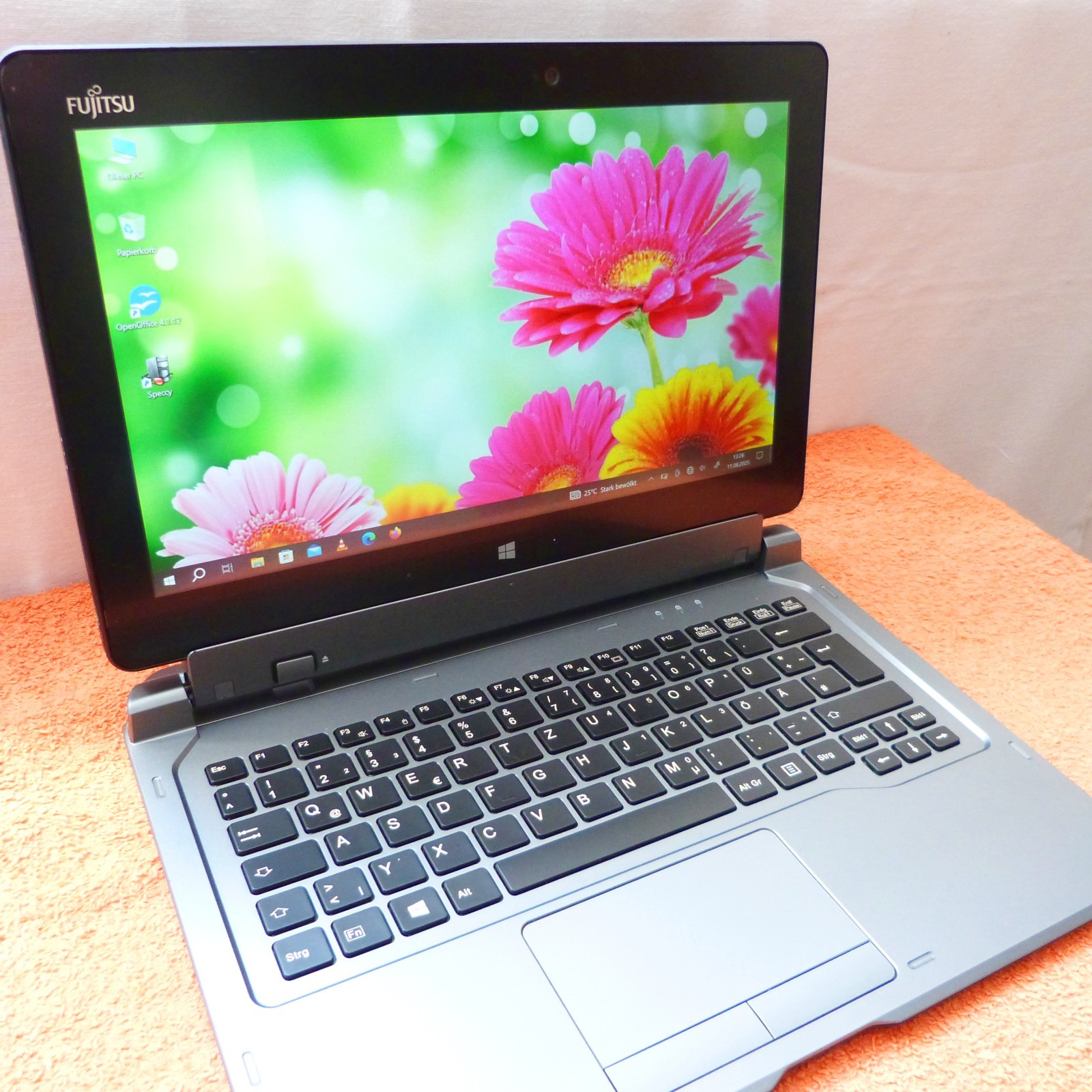 Fujitsu Q616 PRO Convertible Tablet PC 11″ TOUCH l Core M7 Windows 10 SSD