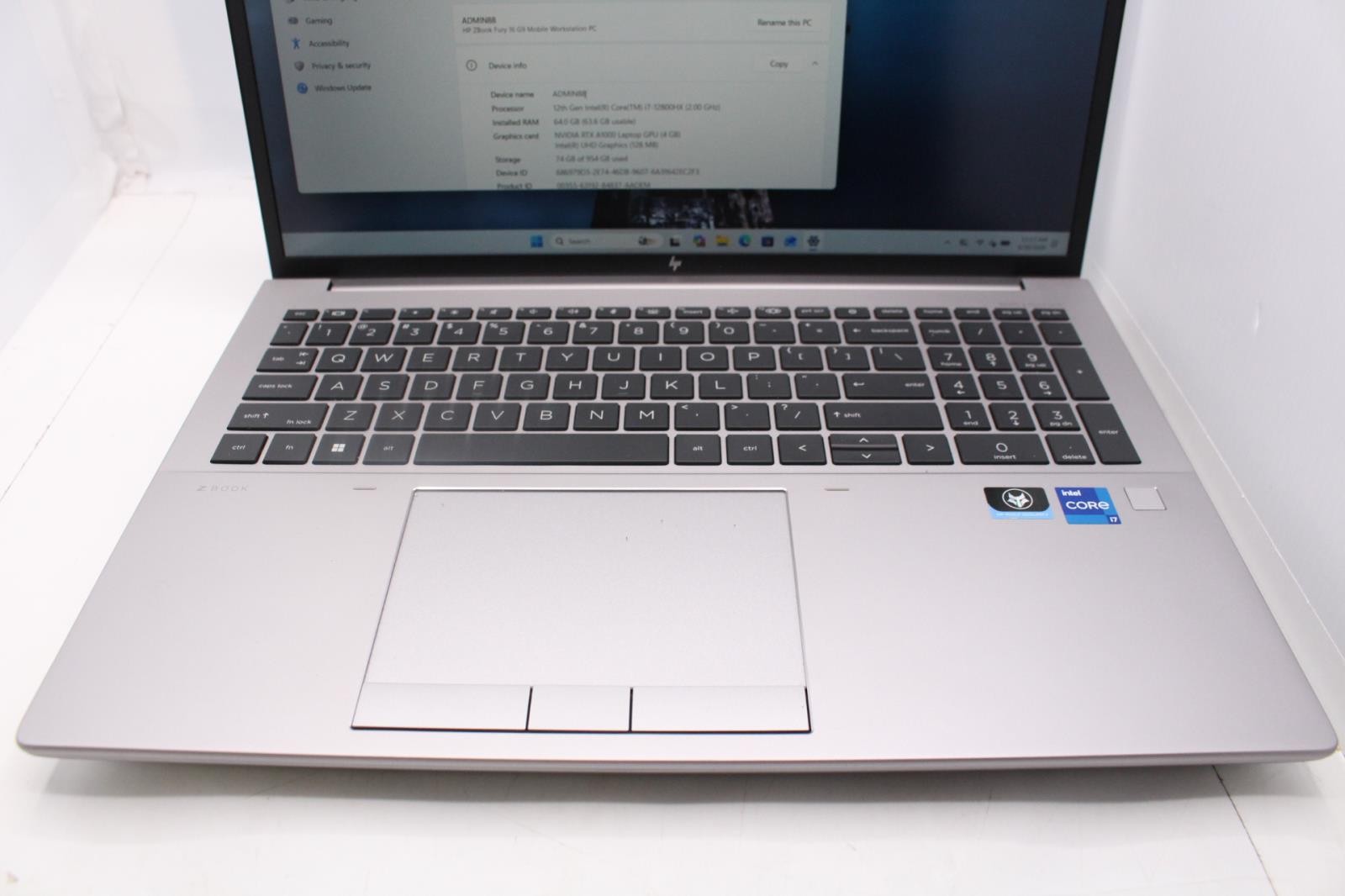 HP ZBook Fury 16 G9 i7-12800HX 64GB 1TB SSD RTX A1000 Windows 11 Pro