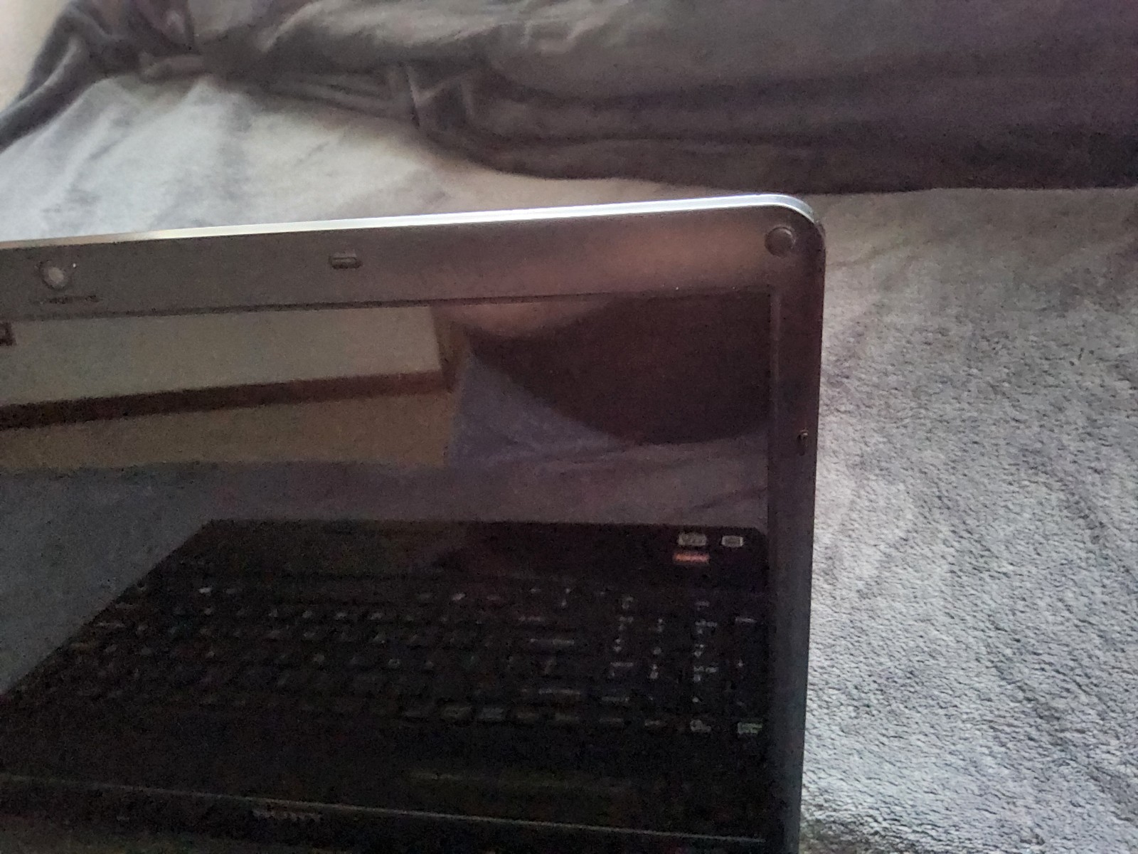 Laptop Sony Vaio PCG-61611L 15.6″ Wind 11 AMD Phenom II 2.8GHz 256GB SSD 8GB RAM