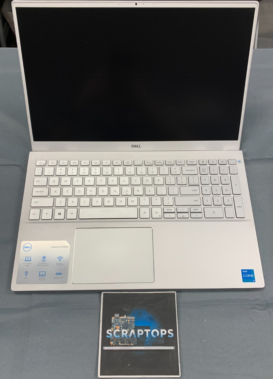 Dell Inspiron 5502 Laptop i3-1115G4 8GB RAM 128 GB NVMe Silver #1015423 NO OS