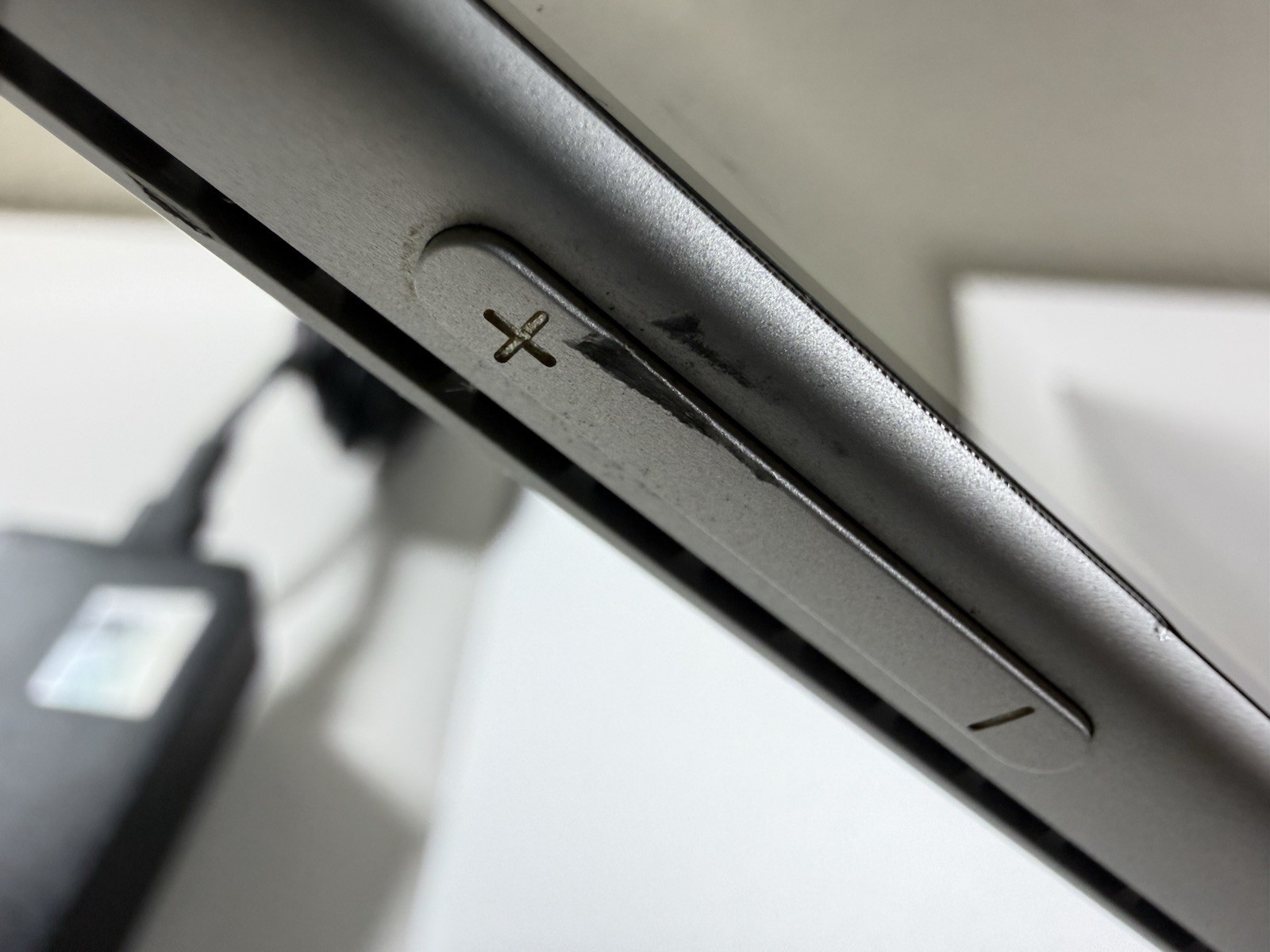 Microsoft Surface Pro 8 (1982) i5-1145G7 – 16GB RAM – 256GB 120Hz – Win 11 Pro