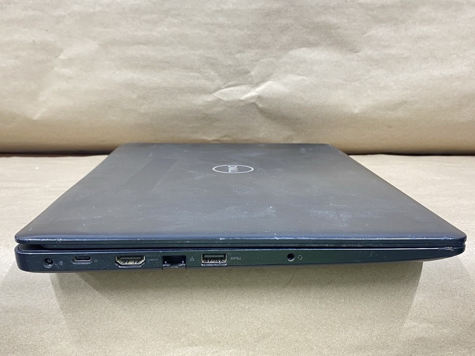Dell Latitude 3490 – 14″ FHD – i5-8250U – 4GB – 128GB SSD – Win 11 – BIOS LOCKED