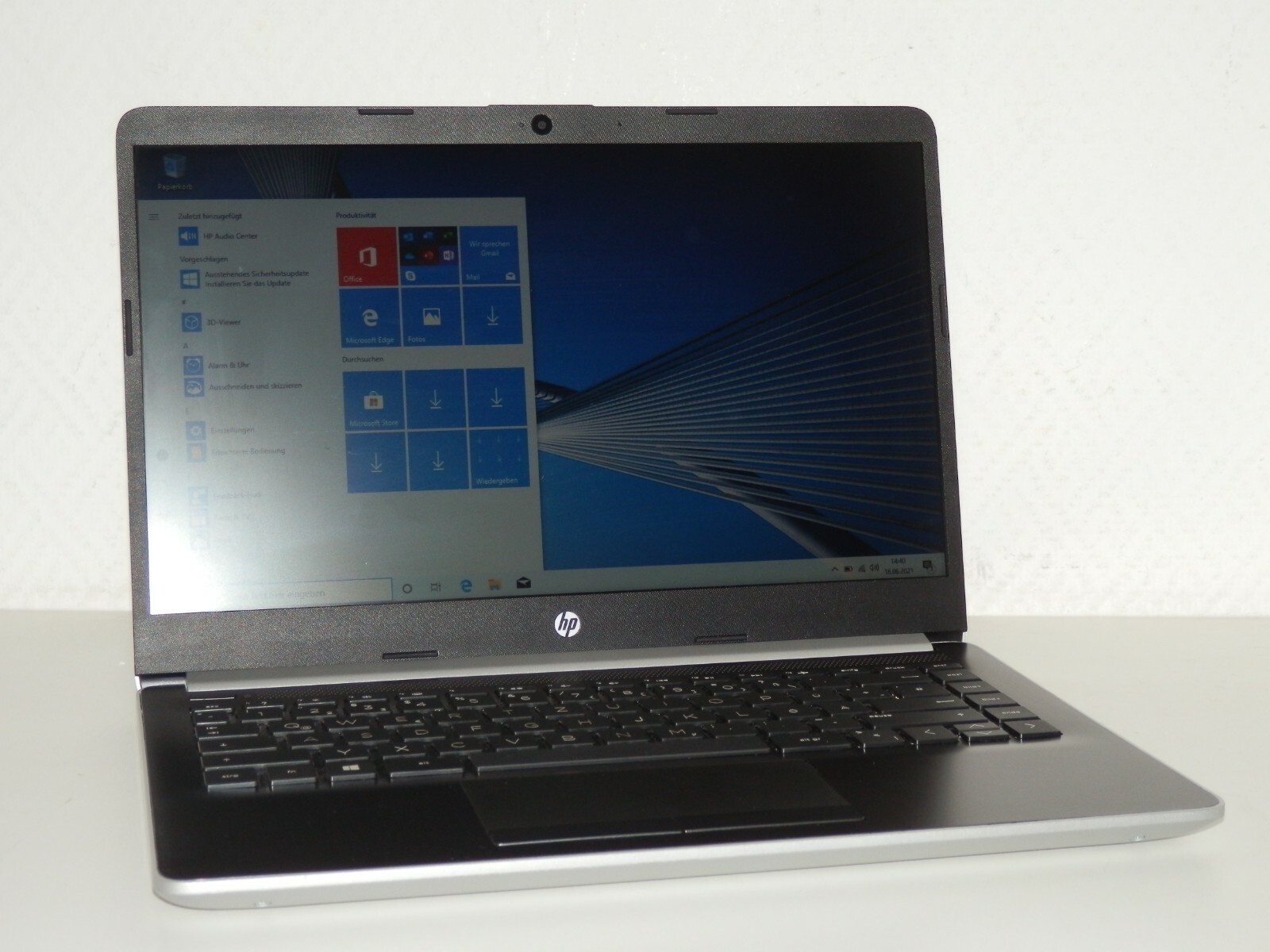 HP 14-dk0304ng, AMD Athlon 300U, 8GB Ram, 256GB SSD, Vega 3, 14″ Zoll HD, OVP