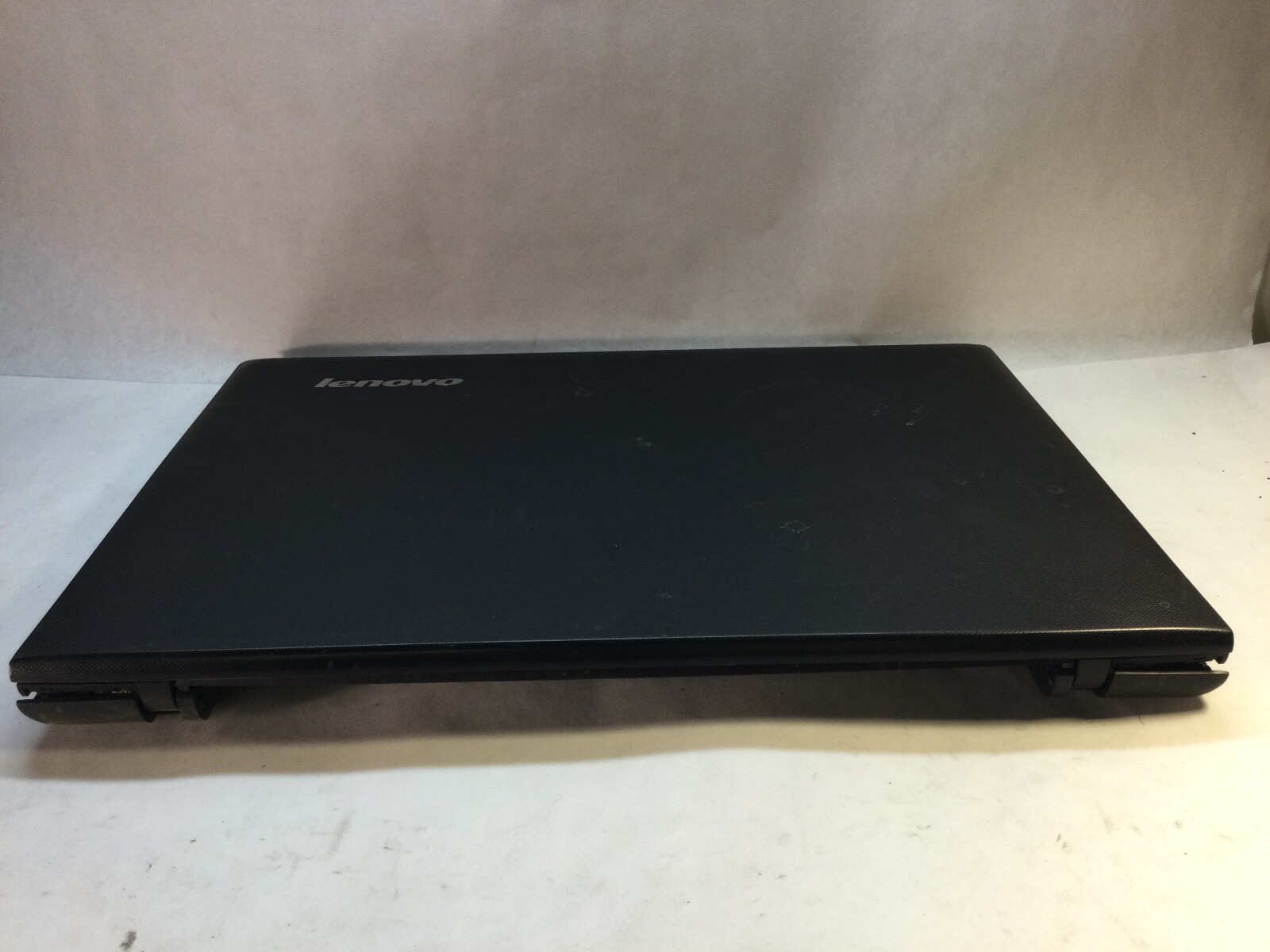 Lenovo G50-80 15.6″ Laptop Intel Core i3-3040U- BROKEN HINGE-MZ