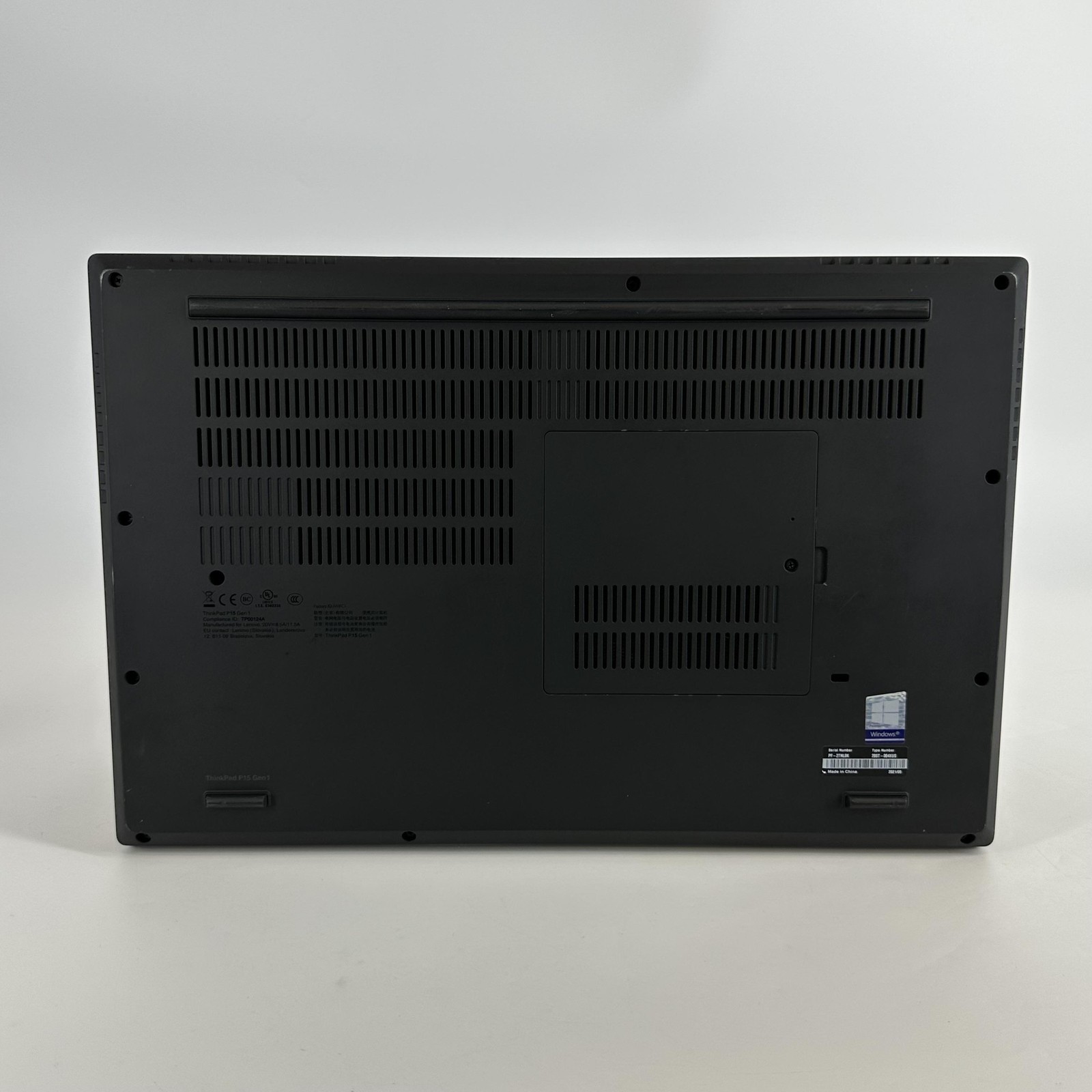 Lenovo ThinkPad P15 Gen 1 FHD i7-10750H 16GB 512GB SSD Quadro T2000 LCD BLEED
