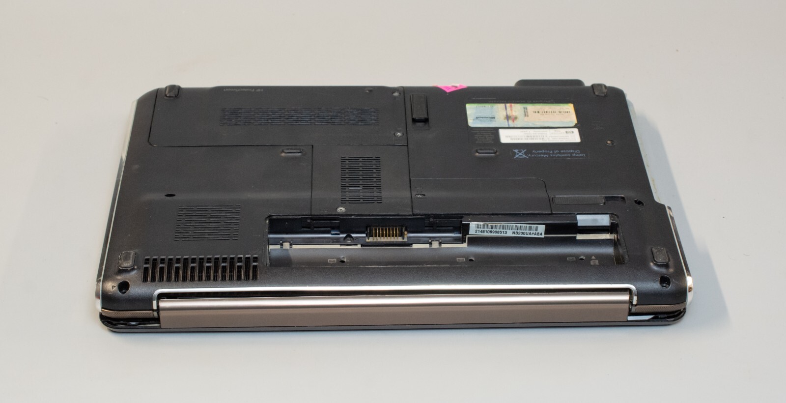 (MA5) HP Pavilion DV4-1225DX 14 Inch (No HDD or Ram ) Selling For Parts AS-IS