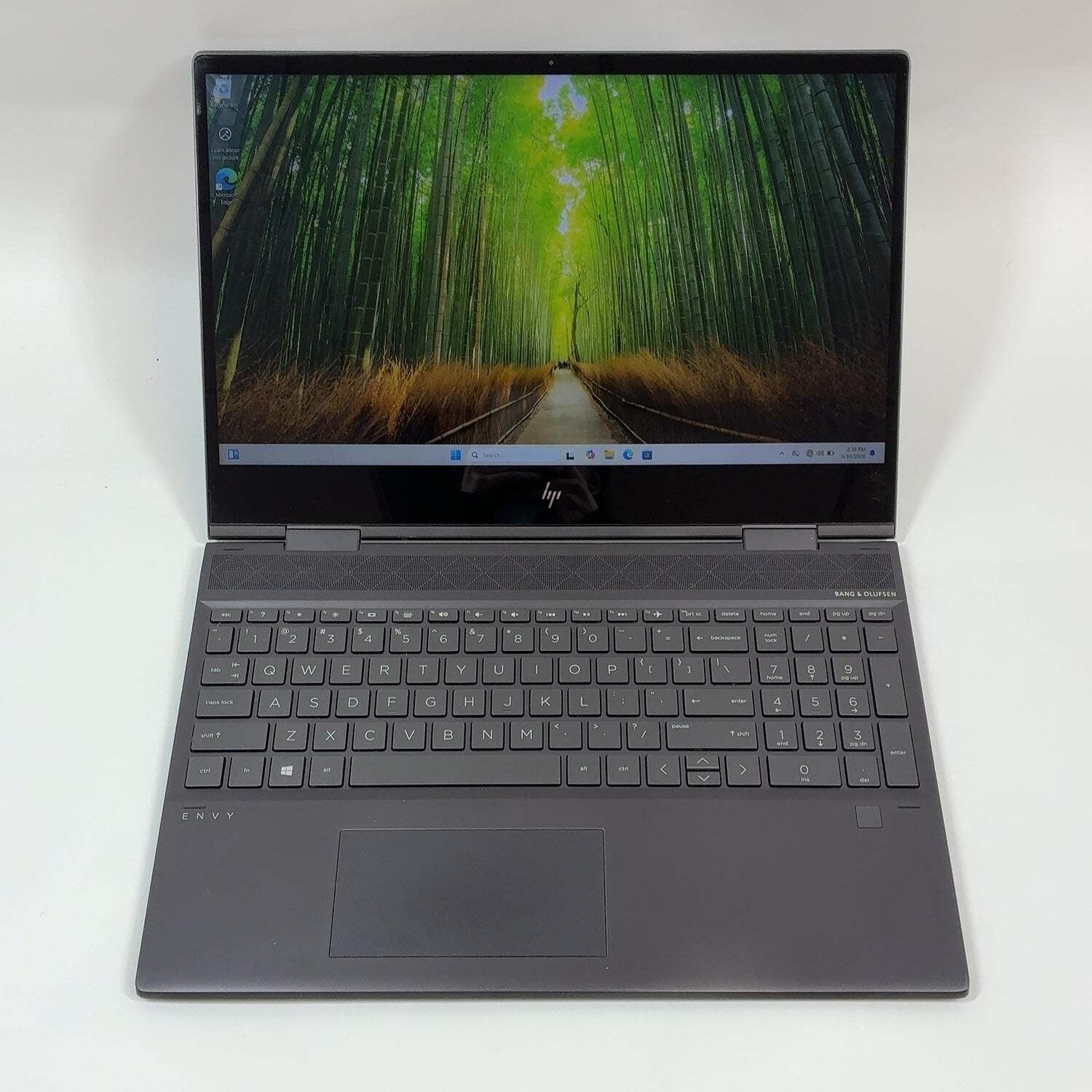 HP Envy x360 15-DS1063CL 15.6″ Ryzen 5 4500U 2.3GHz 8GB RAM 512GB SSD