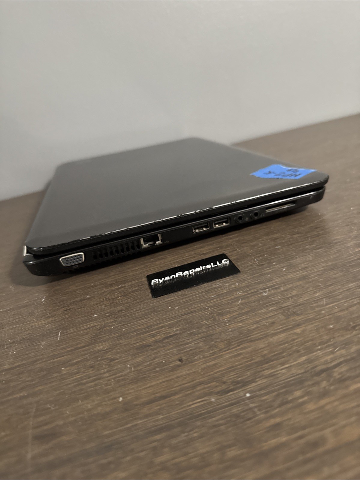 HP Pavilion dv2000 4gb ram NO HDD – Parts or repair