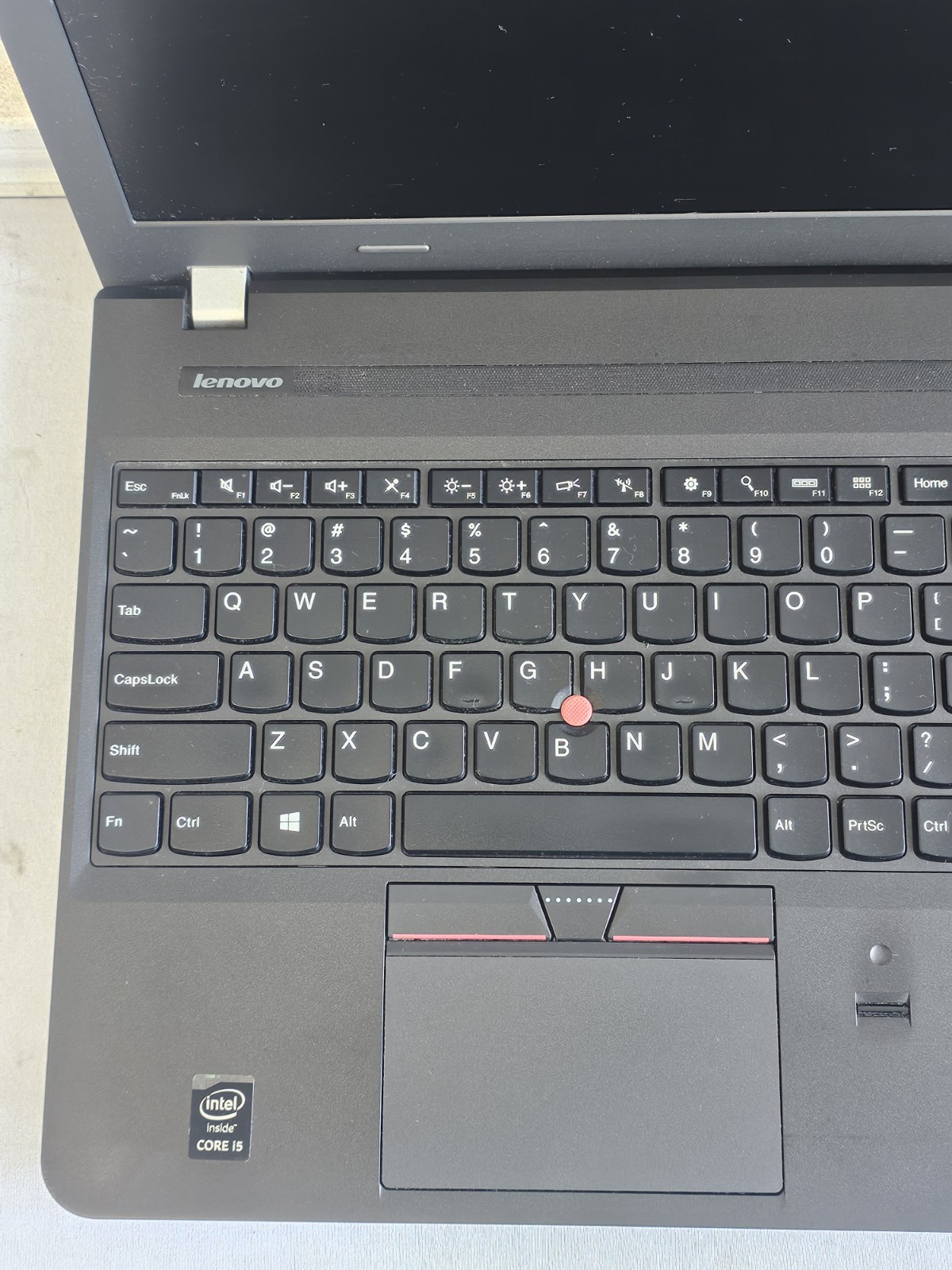 Lenovo ThinkPad E550 Laptop – i5-5200u – 8GB RAM – 500GB HDD – Win 10 – READ