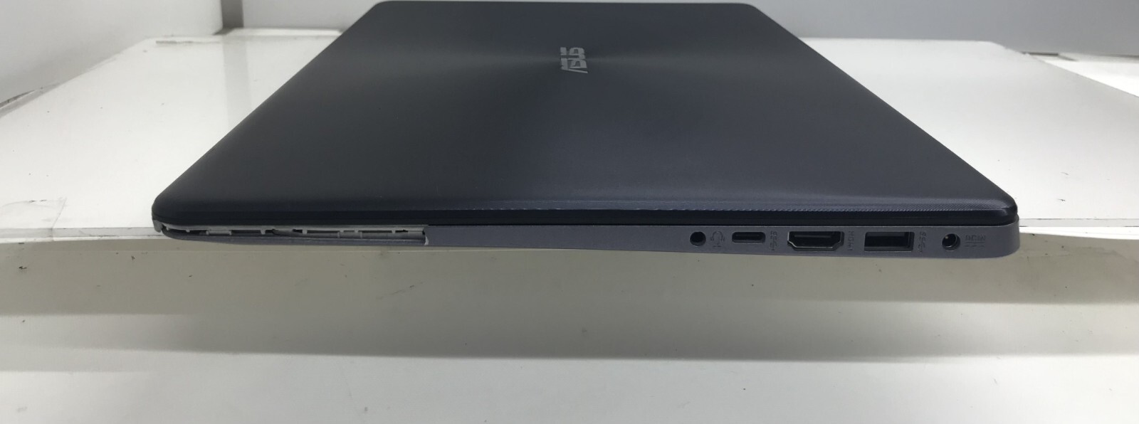 ASUS X510UAR I5-8250U @ 1.6GHz 8GB RAM 512GB SATA M.2 SSD WIN-11P 15″ *READ