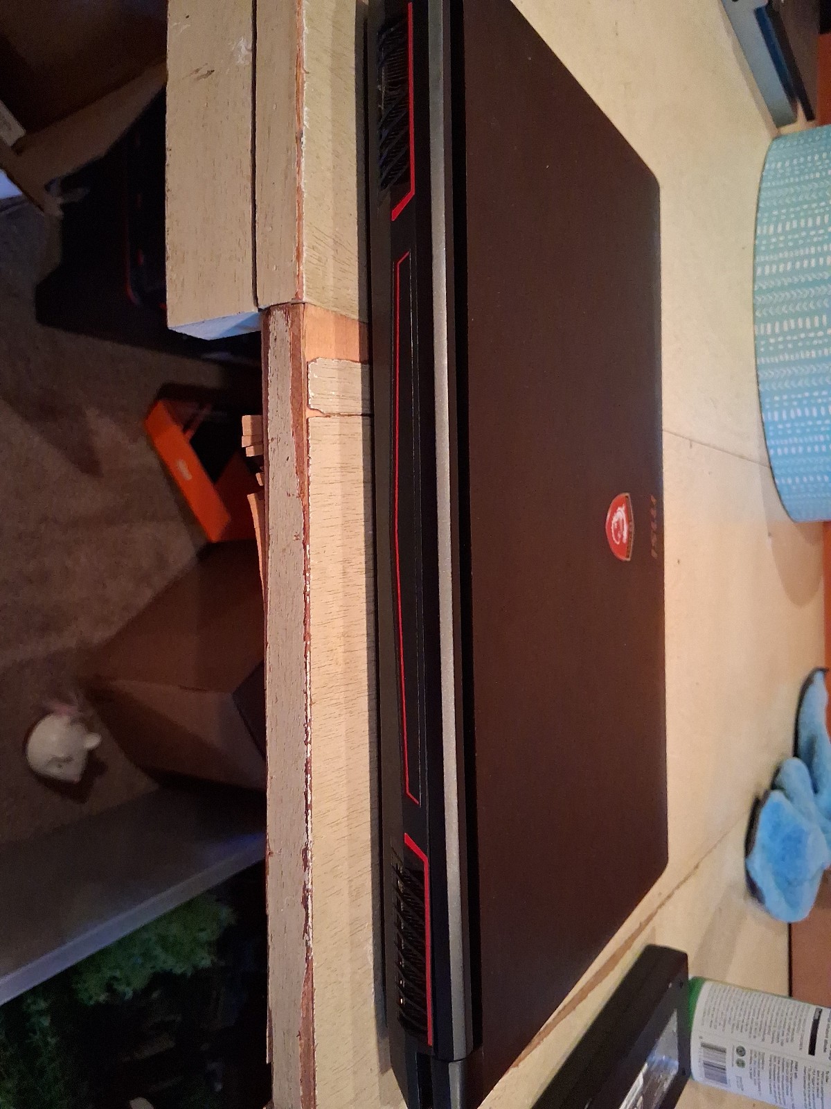 MSI GL62M 7RD-265 Intel Core i5-7300 8GB RAM GTX 1050ti
