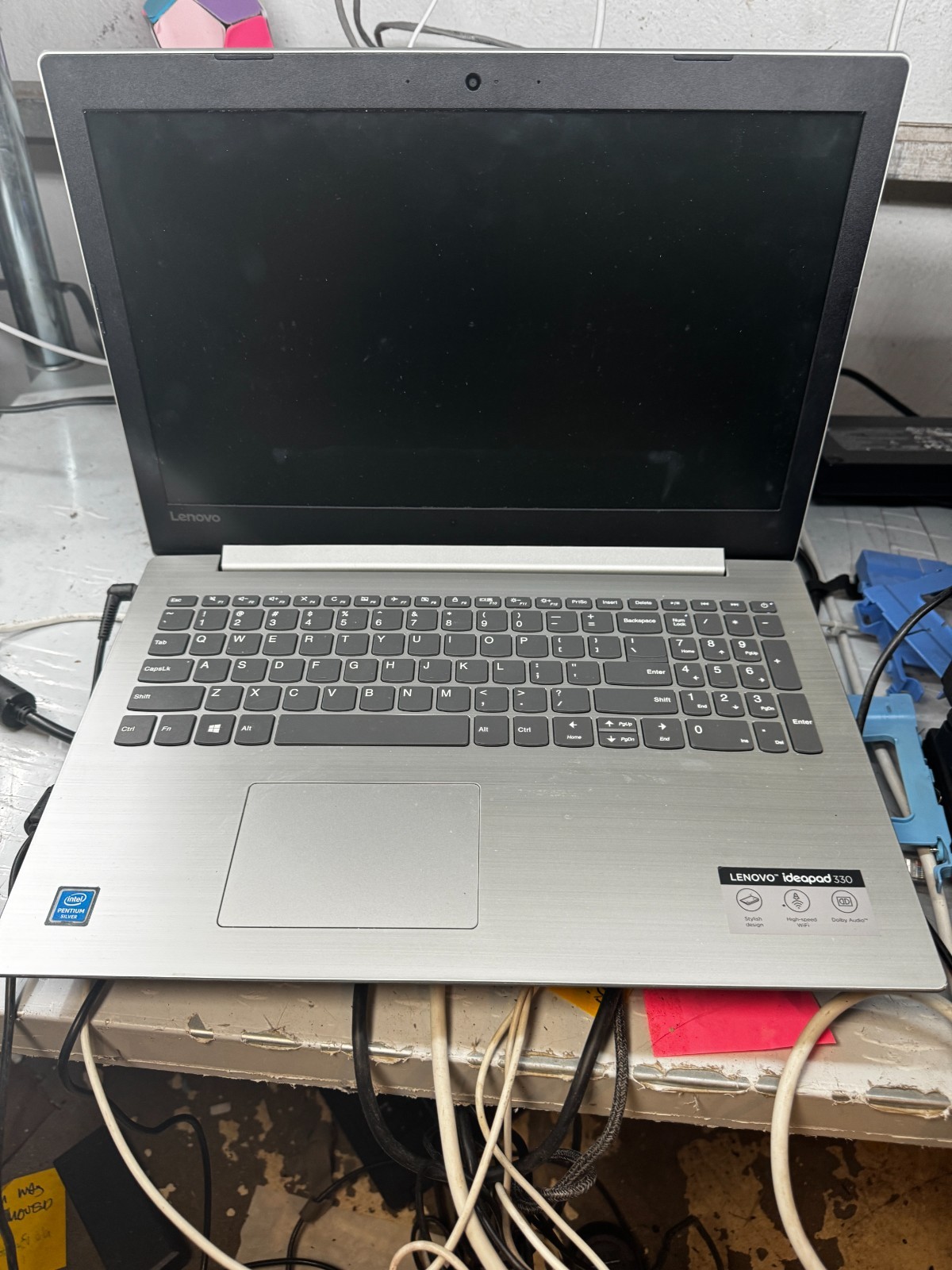 Lenovo ideapad 330-15IGM Pentium Silver Laptop for Parts/Repair #6043