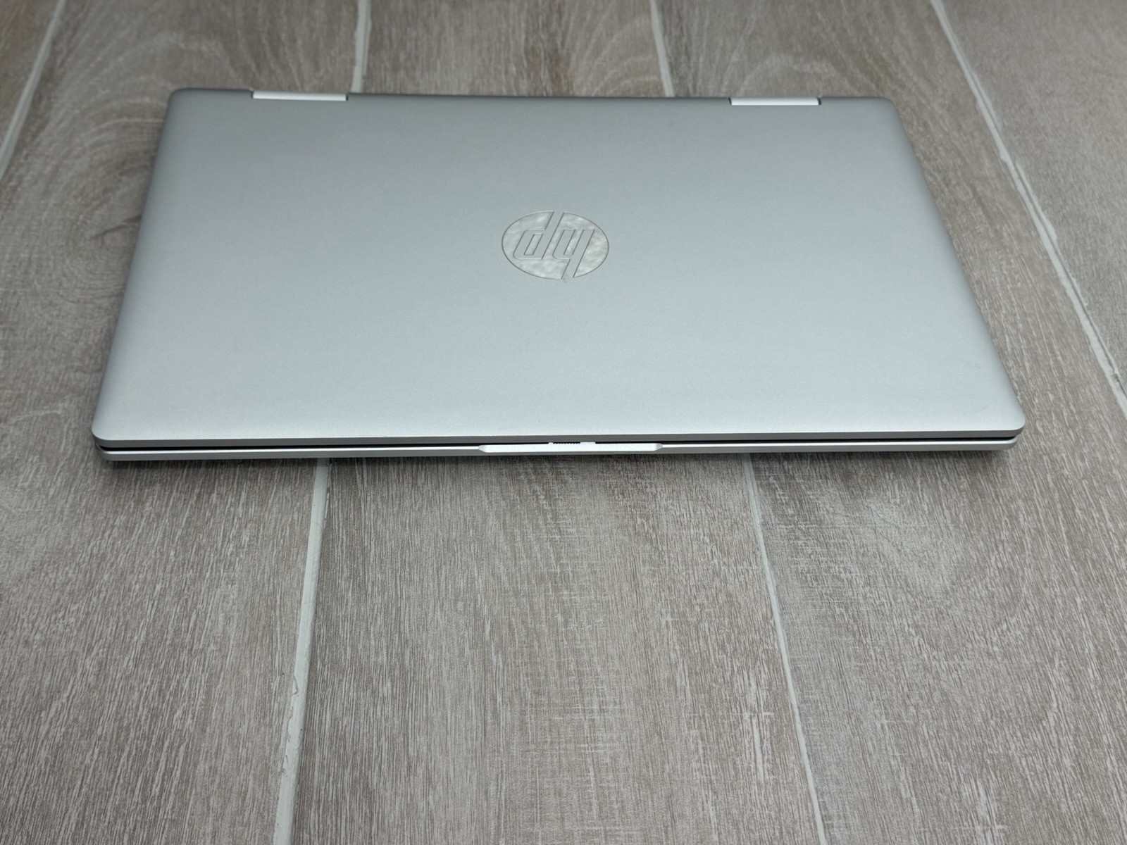 HP Pavilion x360 14-EK0033DX 14″ Touch Laptop Core i5-1235U 8GB RAM 256GB NVMe
