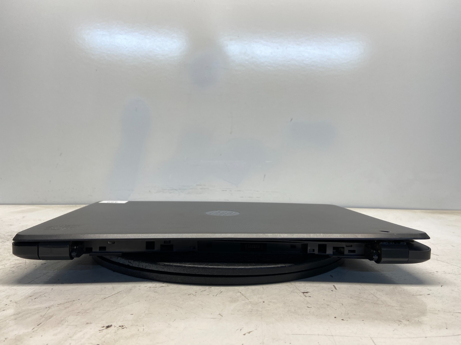 HP 250 G6 Intel i5 7th Gen 4 GB NO HDD – For Parts/Repair