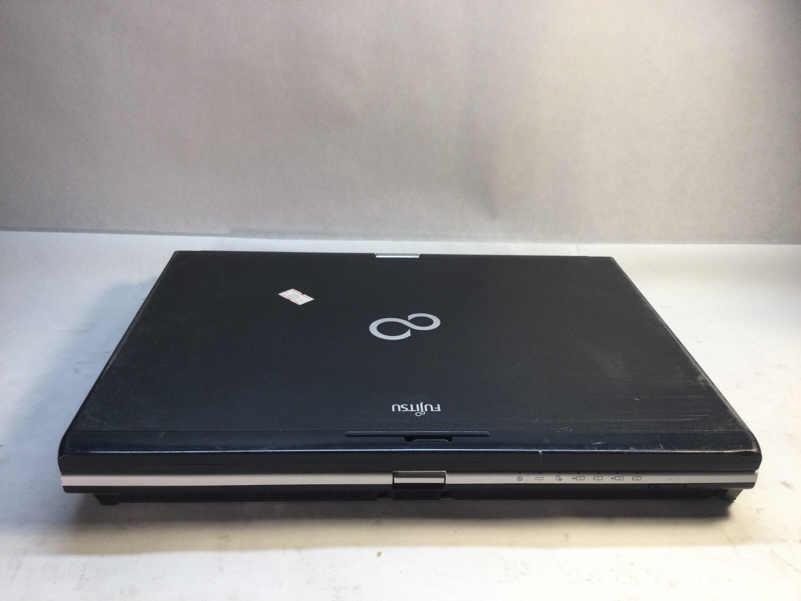 Fujitsu LifeBook T900 13″ Laptop Intel Core i5-520M -BOOTS TO BIOS -MZ
