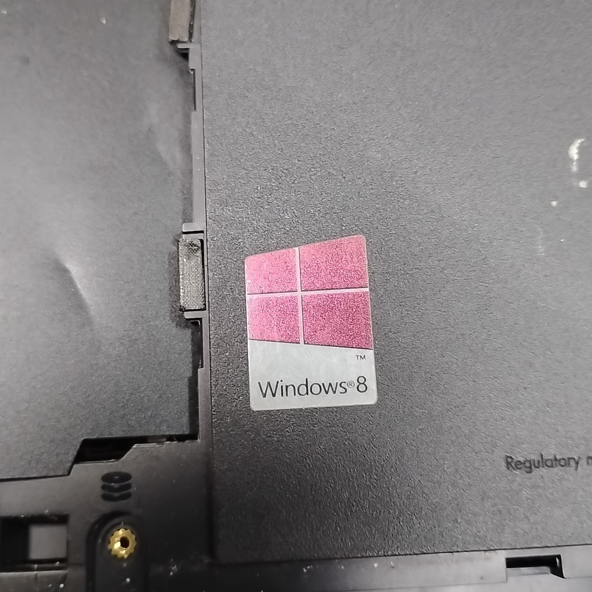 HP 2000-2D19WM 15.6″ Notebook Laptop Computer, FOR PARTS