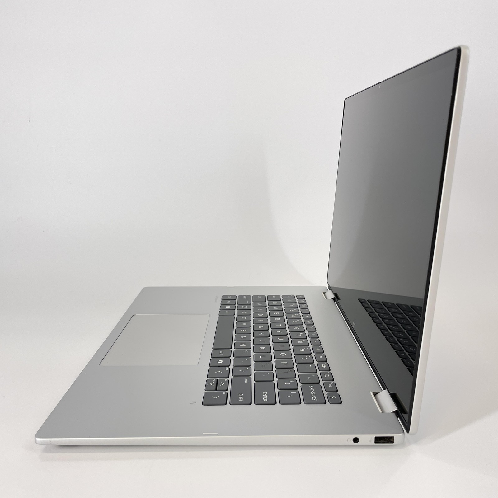 HP OmniBook 7 Flip 17 FHD TOUCH 2.2 GHz Ultra 7 256V 16GB 512GB SSD Very Good