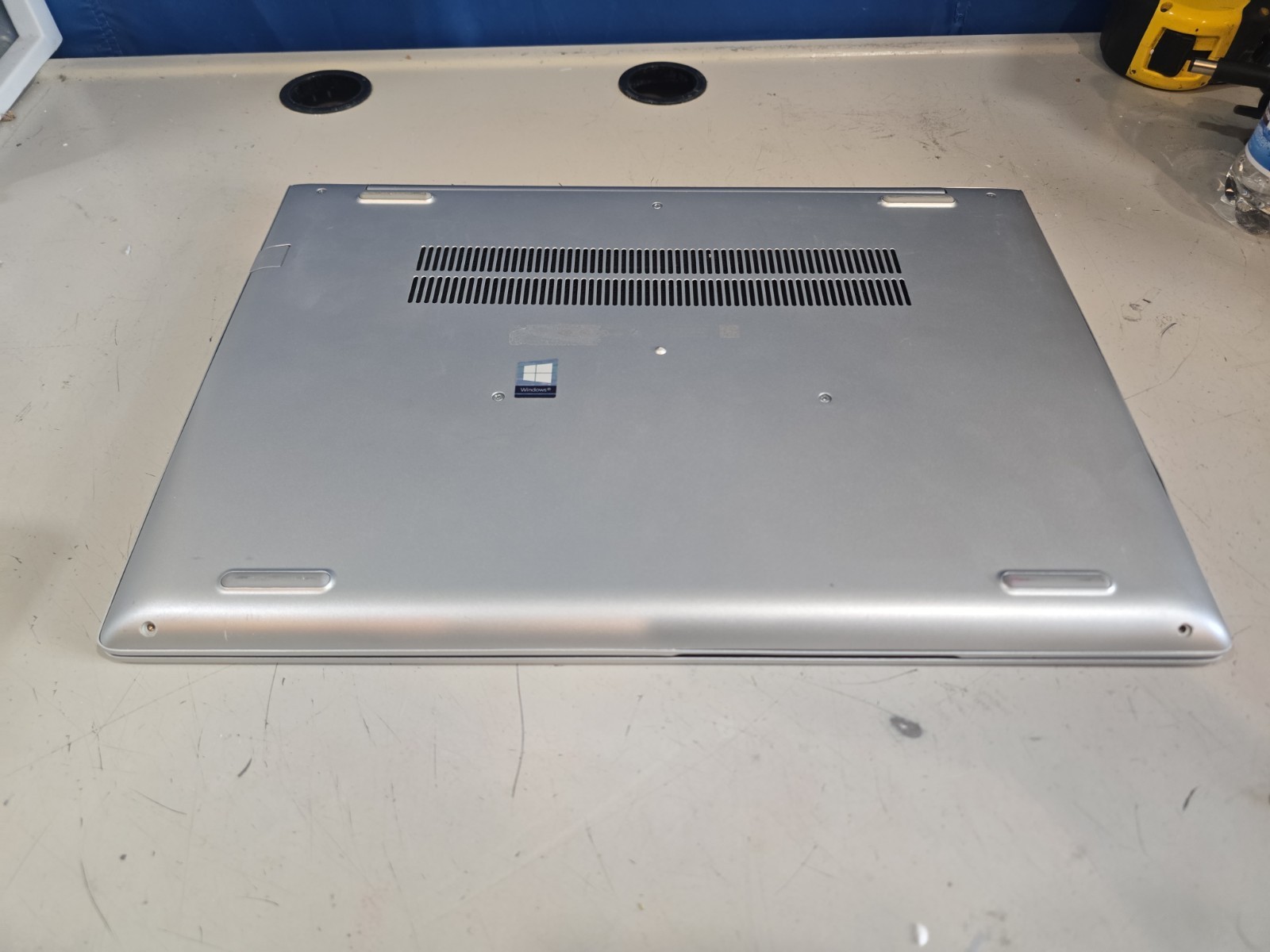 HP ProBook 450 G6 i7-8565U @ 1.8 GHz 8GB RAM 480GB & 256GB MVME W11PRO