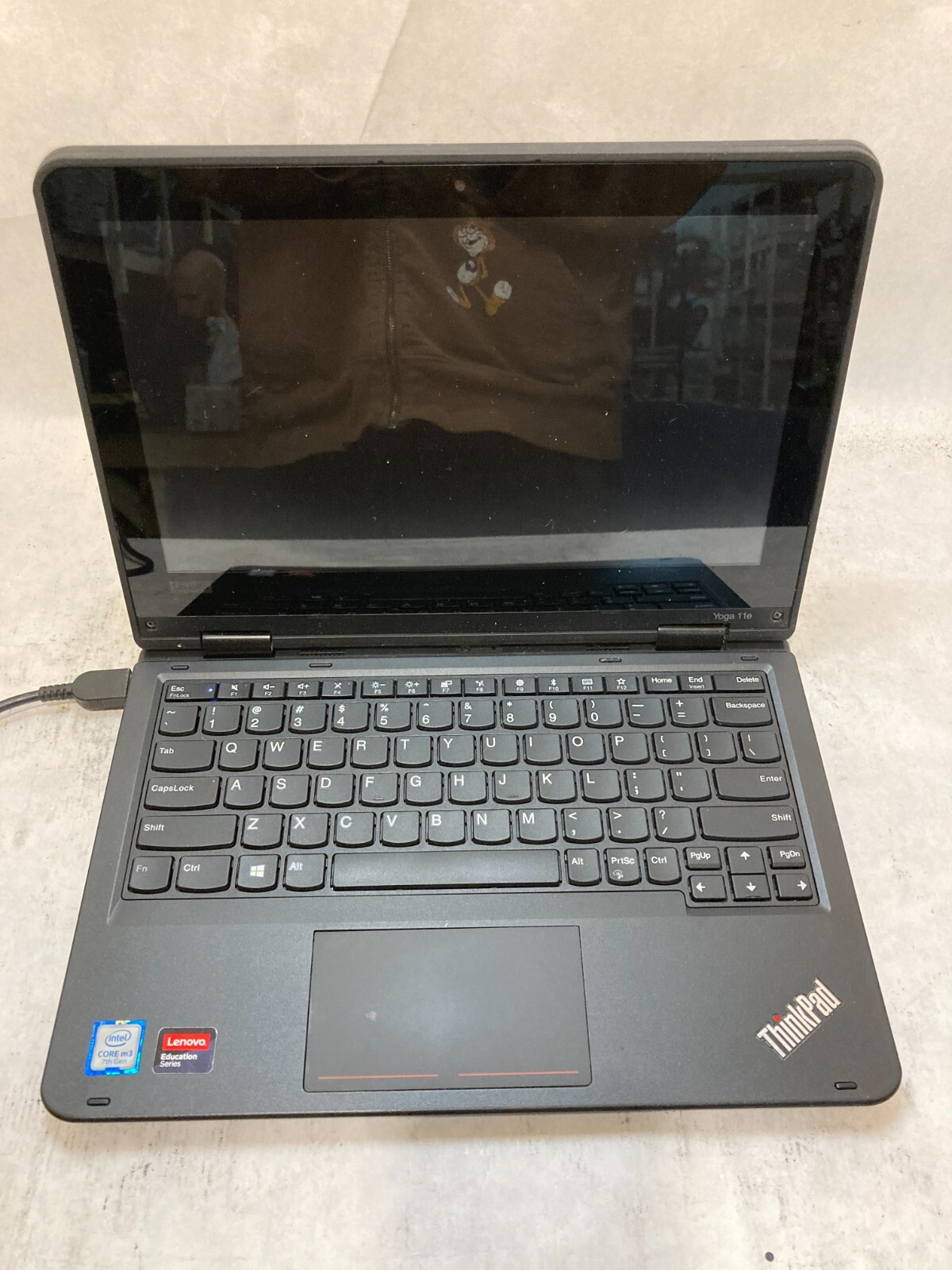 Lenovo ThinkPad Yoga 11e Laptop 11″ Intel Core m3 7th Gen DEAD SCREEN -PP