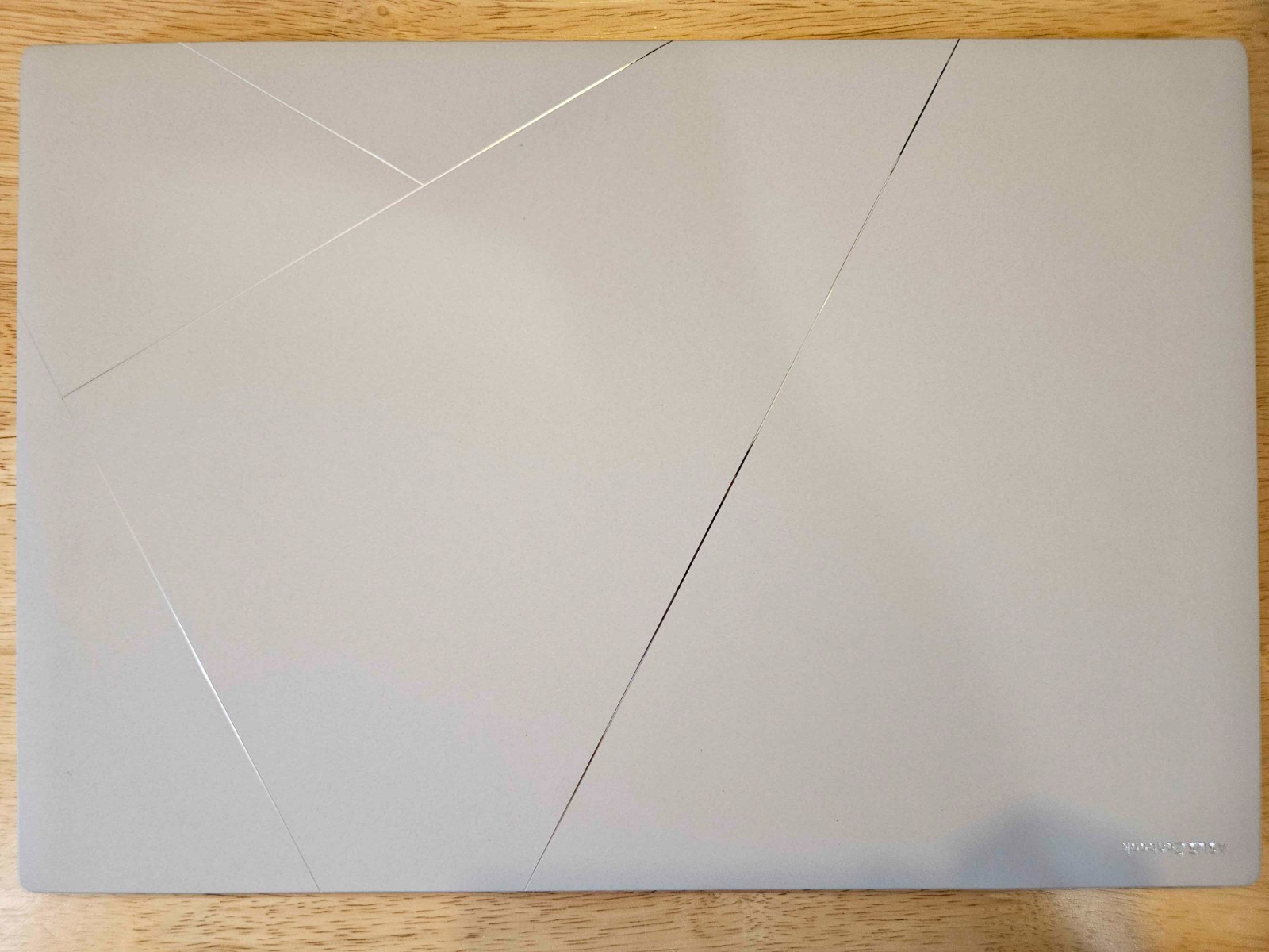ASUS Zenbook S 16 16” 3K OLED Touchscreen 120Hz AMD Ryzen AI 9 365 24GB 1TB SSD
