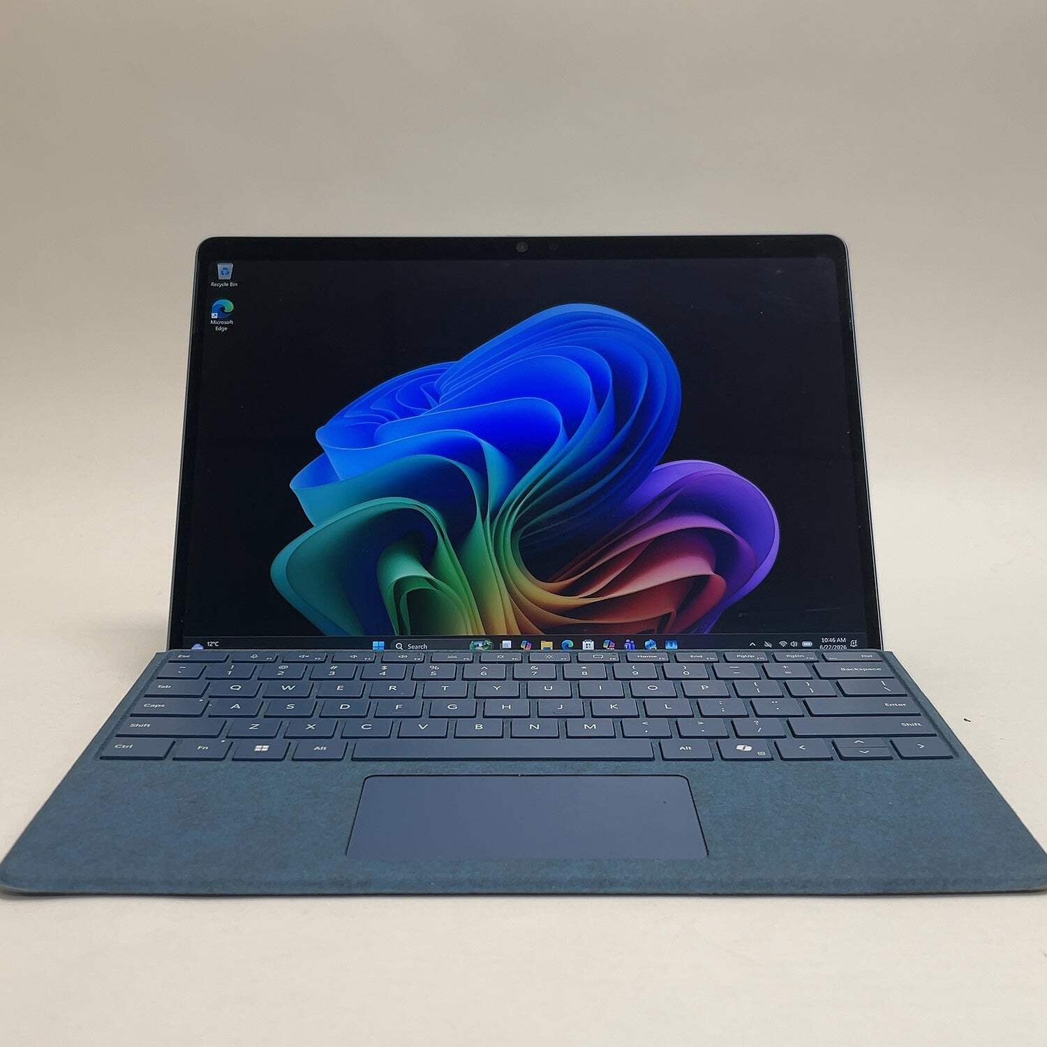 Microsoft Surface Pro 11 2076 13″ Snapdragon X 3.42GHz 16GB RAM 1TB SSD