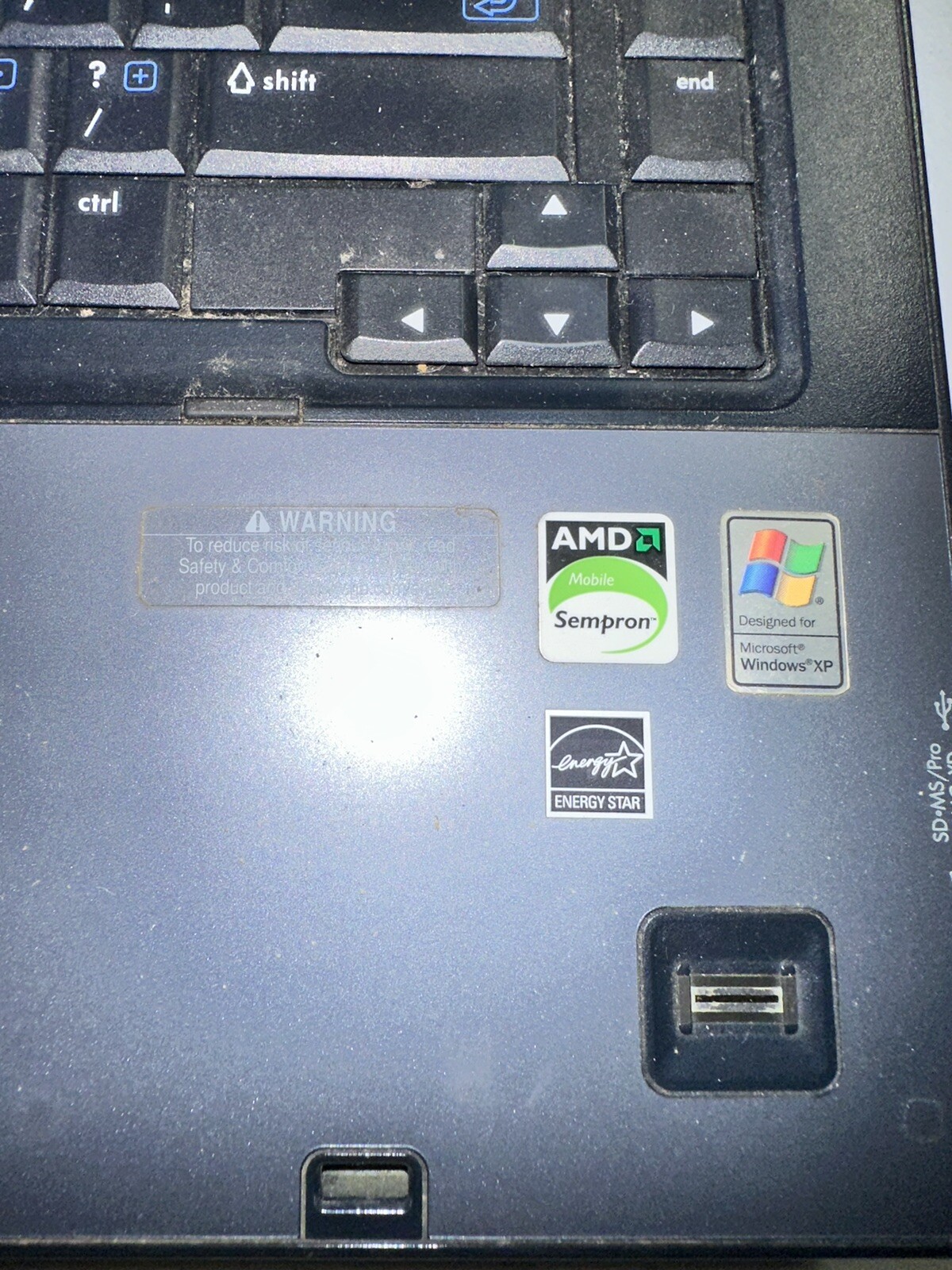 HP Compaq 6715b 15.4″ Laptop AMD Turion 64 x2 2GB Ram – No HDD