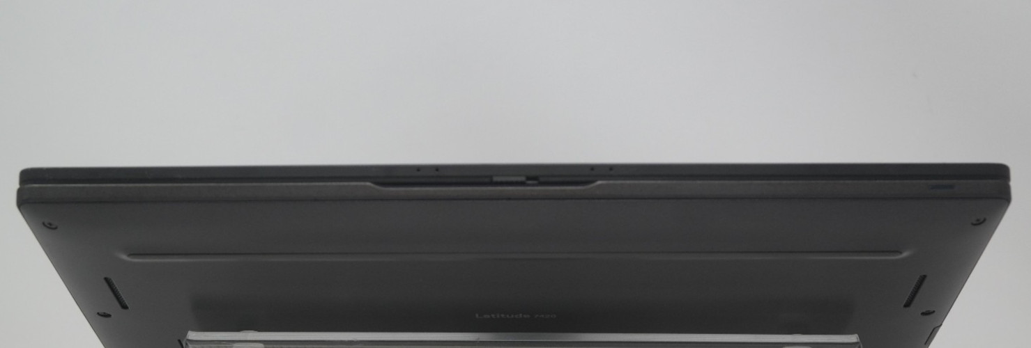 Dell Latitude 7420 i5-1145G7 @ 2.60 GHz 256 GB 8 GB Windows 11 Home FHD 14″