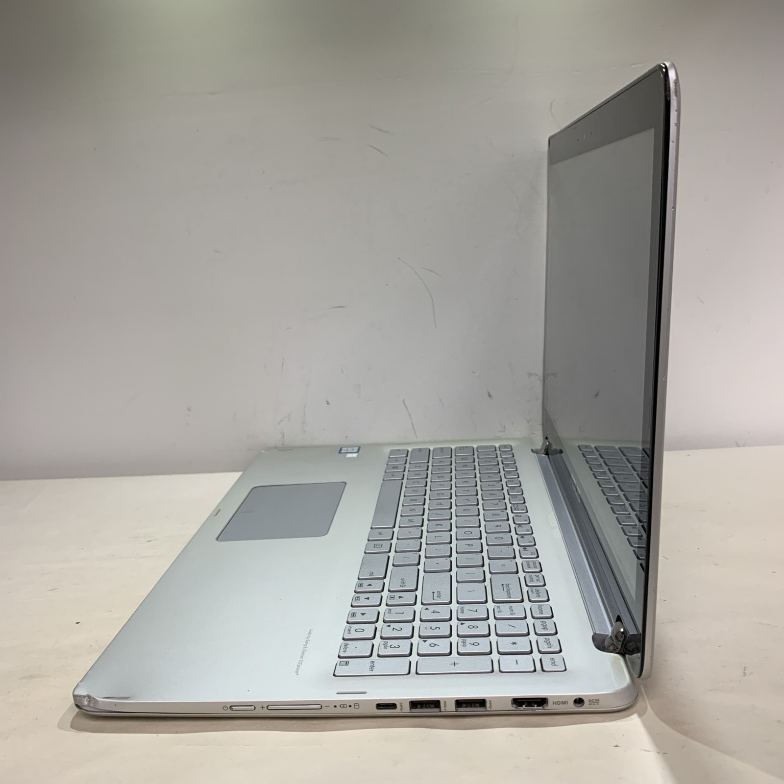 Asus Q504UA Laptop i5-6200U 12 GB RAM 1TB Hdd Win11 Home | READ DESCRIPTION
