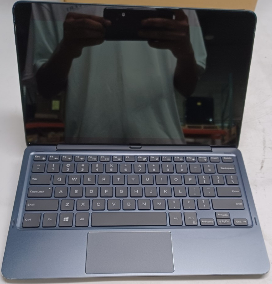 Dell Latitude 5175 No Battery Charge, No RAM No Storage