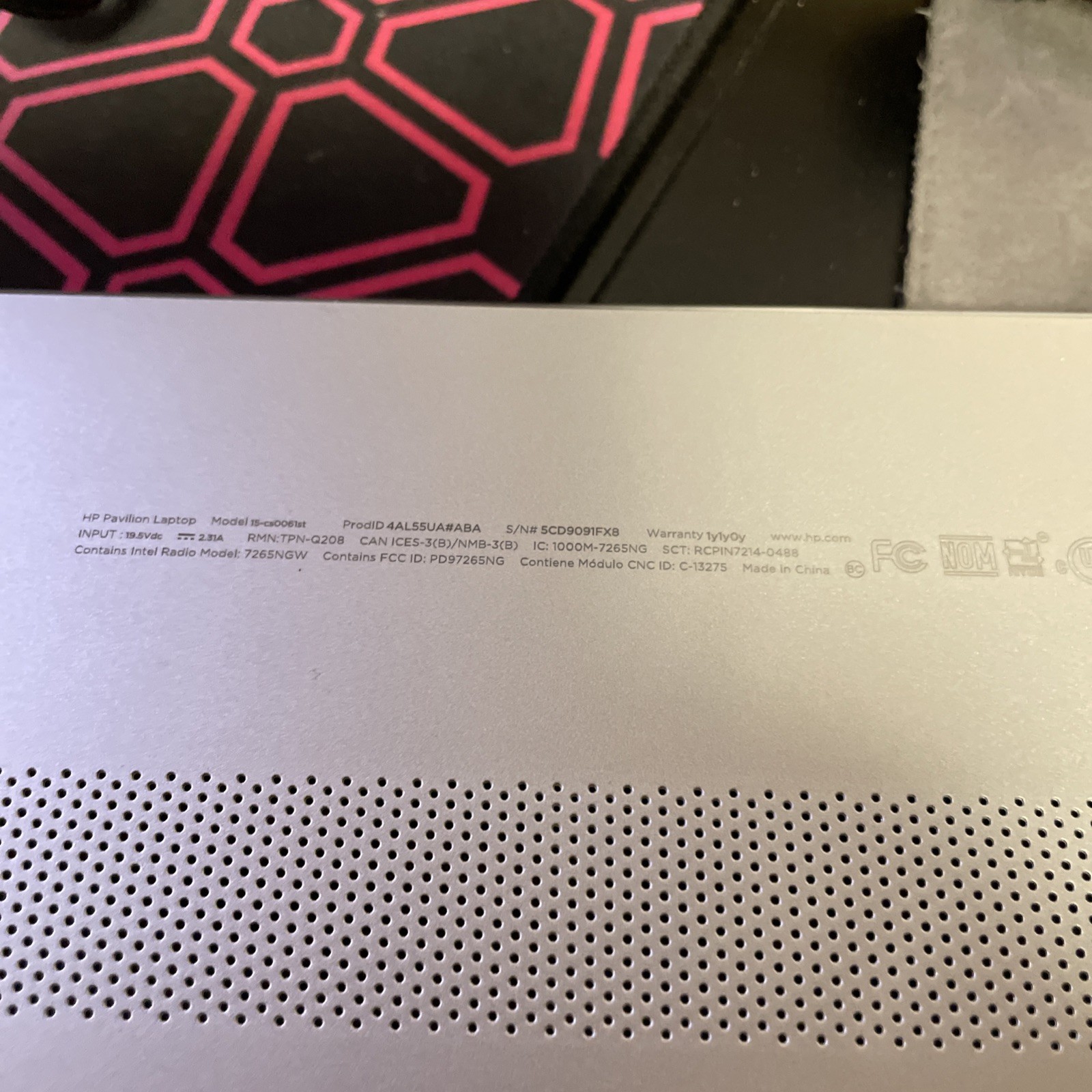 HP Pavilion 15-cs0064st _ i7-8550U @ 1.8 _ 8GB RAM _ 256GB SSD _ W11H
