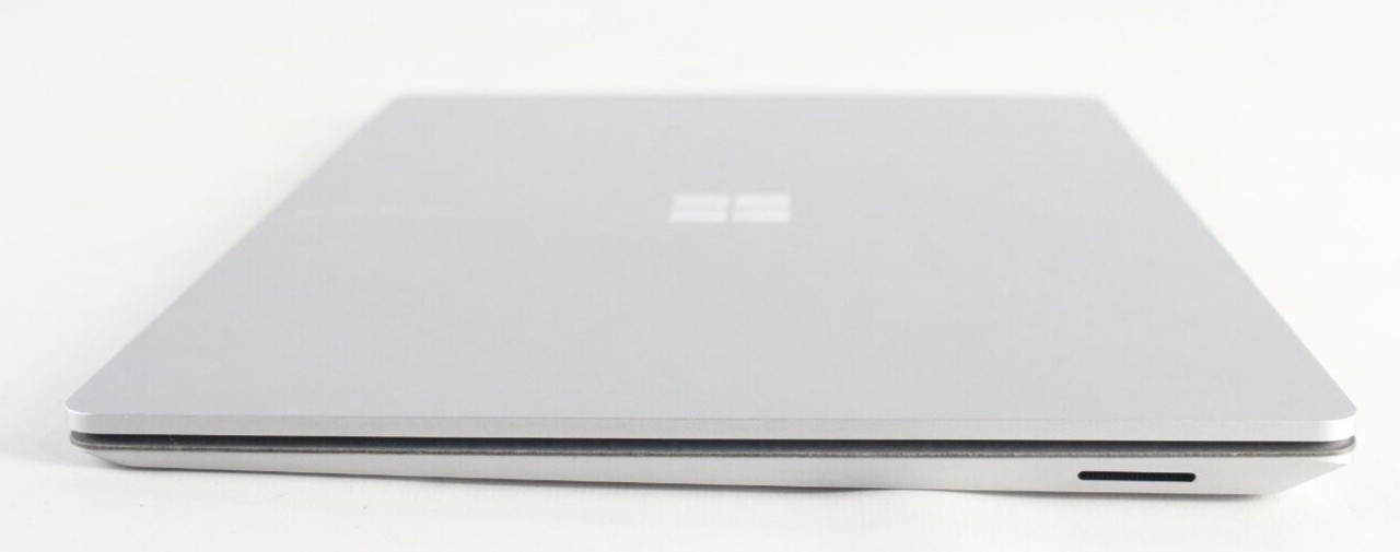 Microsoft Surface Laptop 4 13.5″ i5 11th Gen 256 GB SSD 8 GB RAM Win 11 (PG)