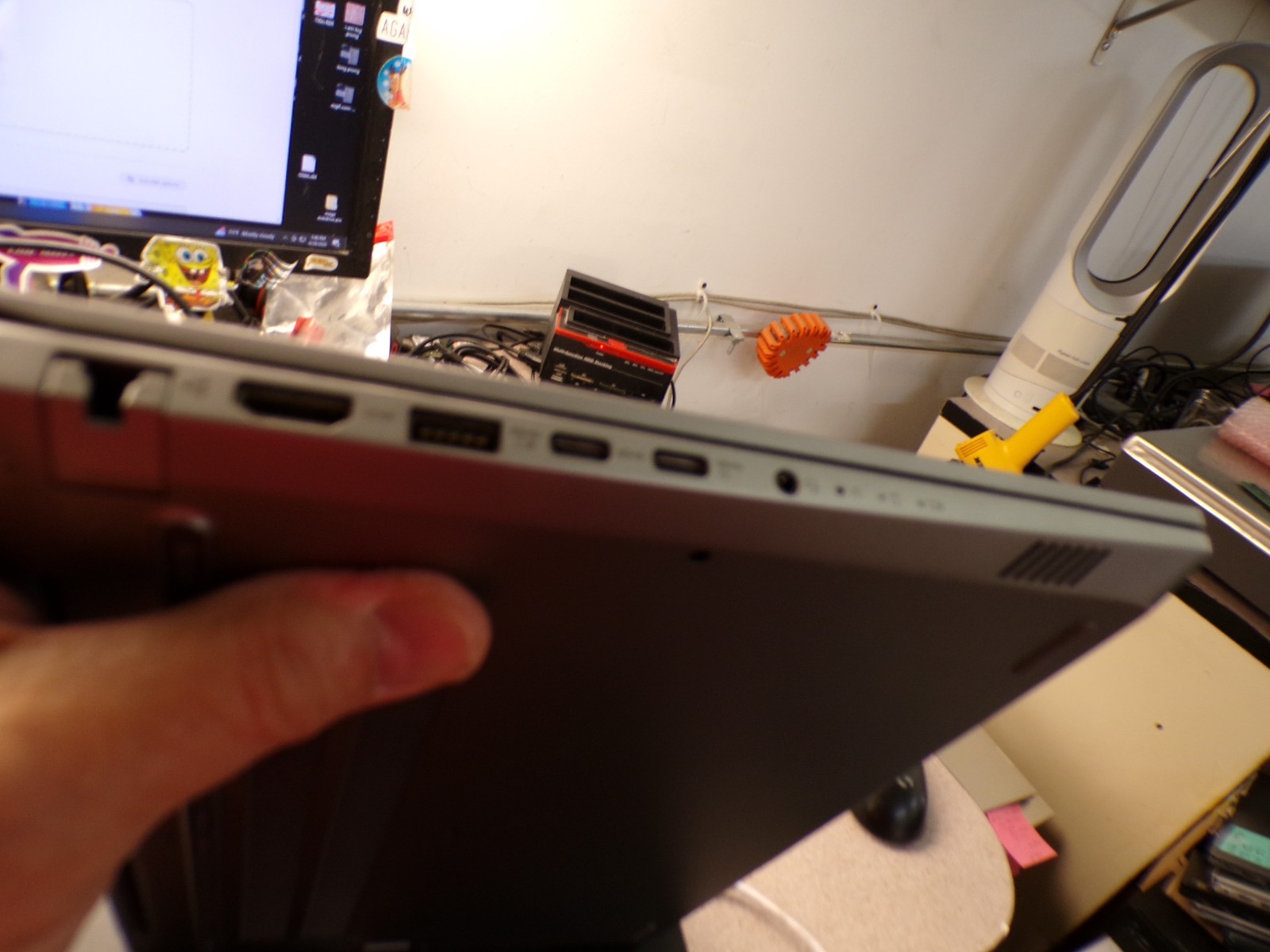 Lenovo ThinkBook 14-IIL 14″ Intel Core i7-1065G7, 8GB no ssd 14″ FHD Laptop #729