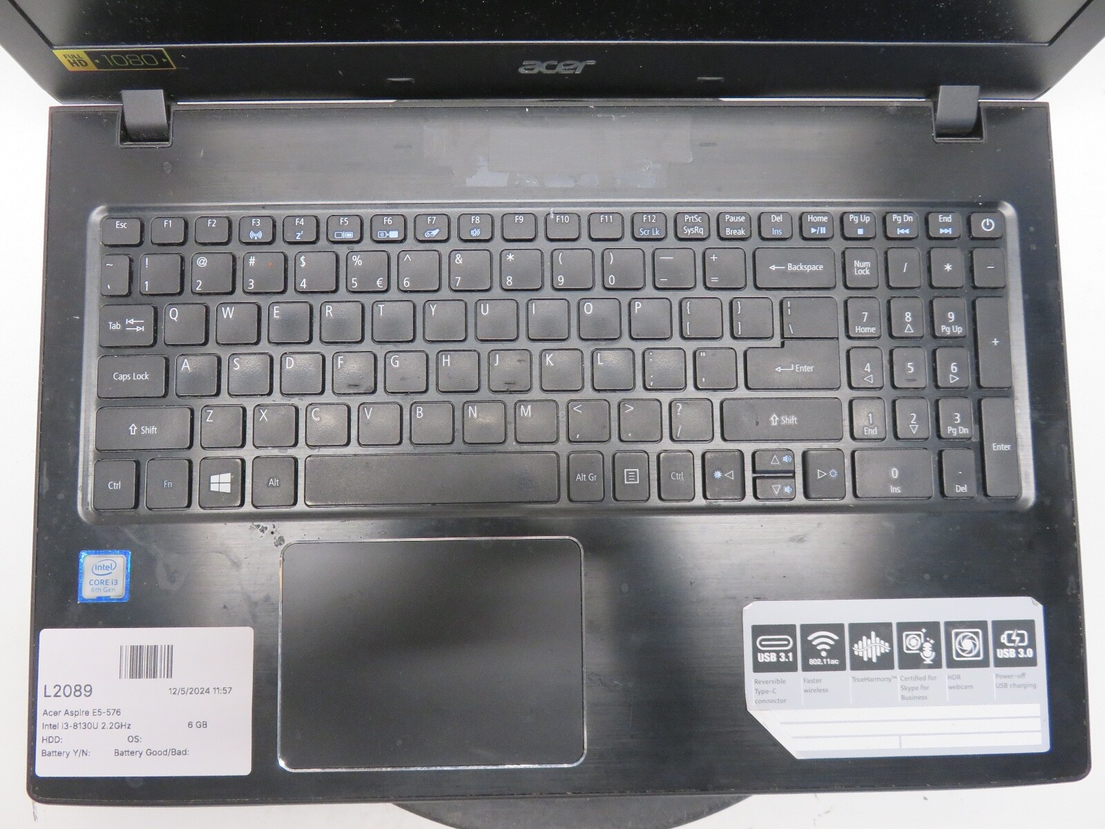 Acer Aspire E5-576 Intel i3-8130U 2.2GHz 6 GB NO HDD No Batt