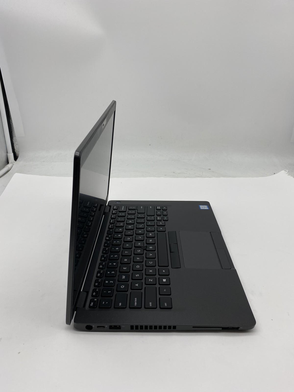 Dell Latitude 5400 Intel Core i5 8365U 1.6GHz 8GB RAM 256GB SSD Windows 11 Pro