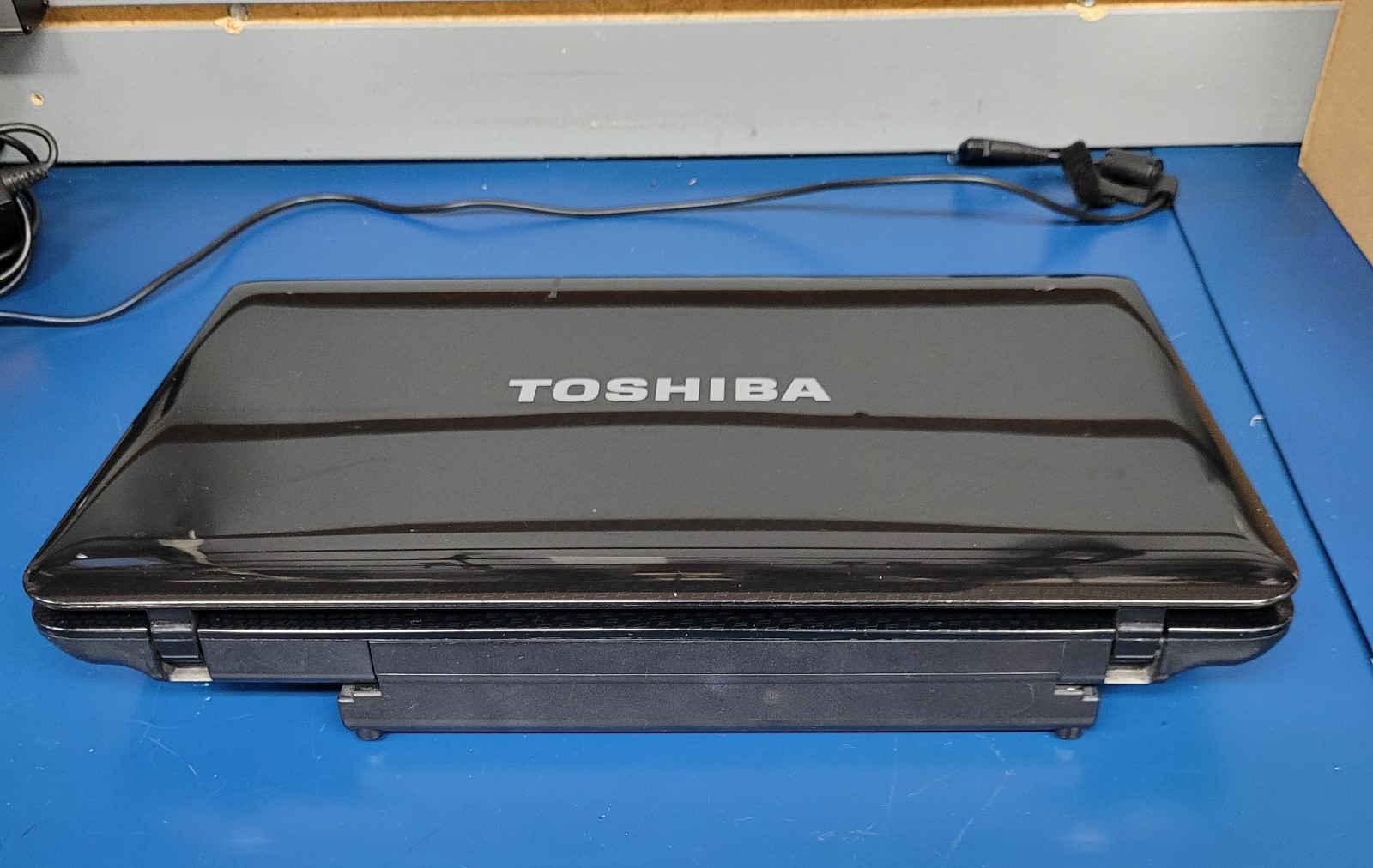 Toshiba Satellite L665-s5096 Intel Pentium P6100 @2.0 GHz 3GB RAM NO HDD